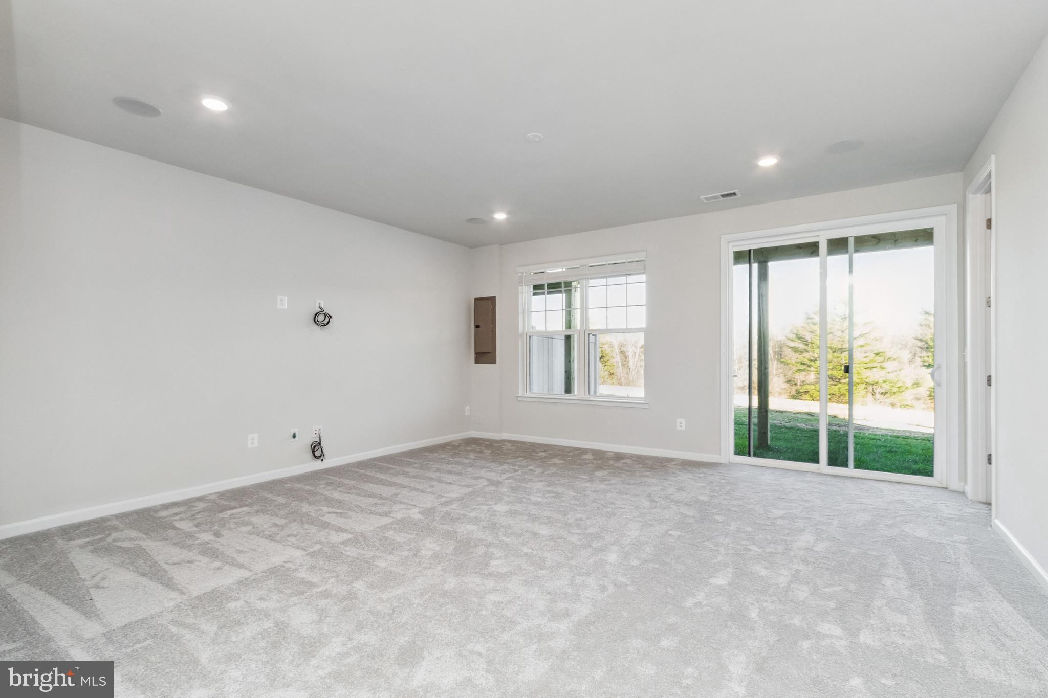 WOODLANDS AT GOOSE CREEK - Residential