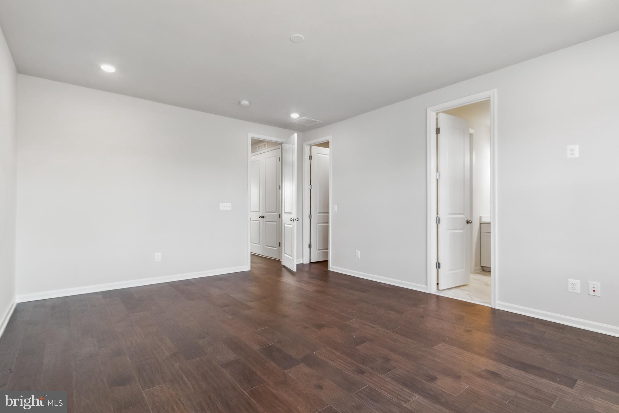 WOODLANDS AT GOOSE CREEK - Residential