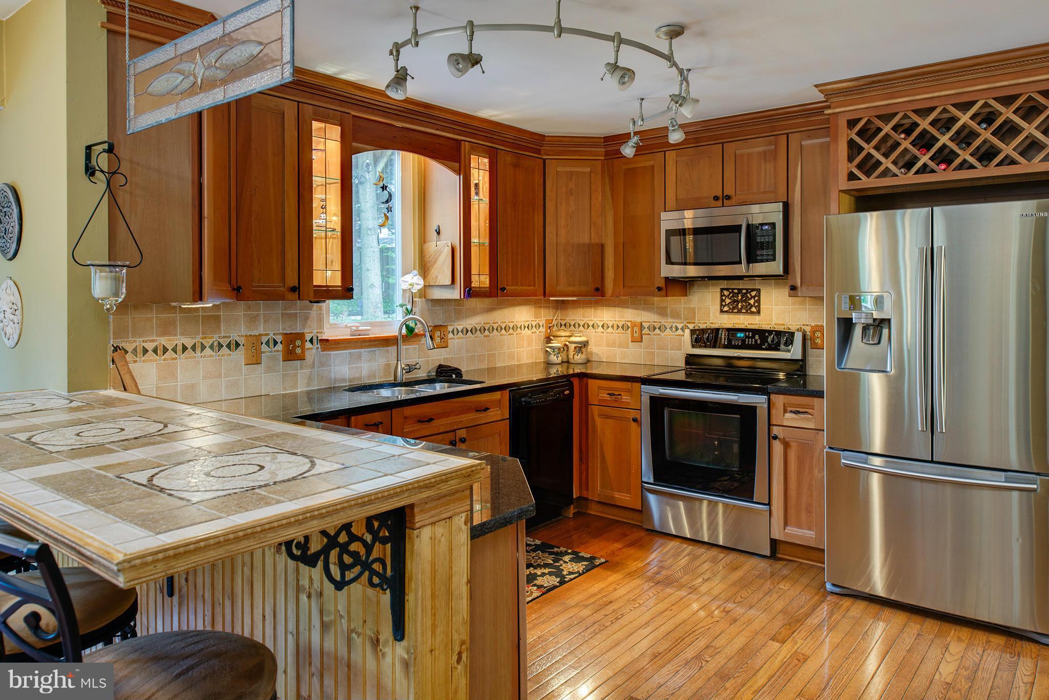 STONEGATE - Residential