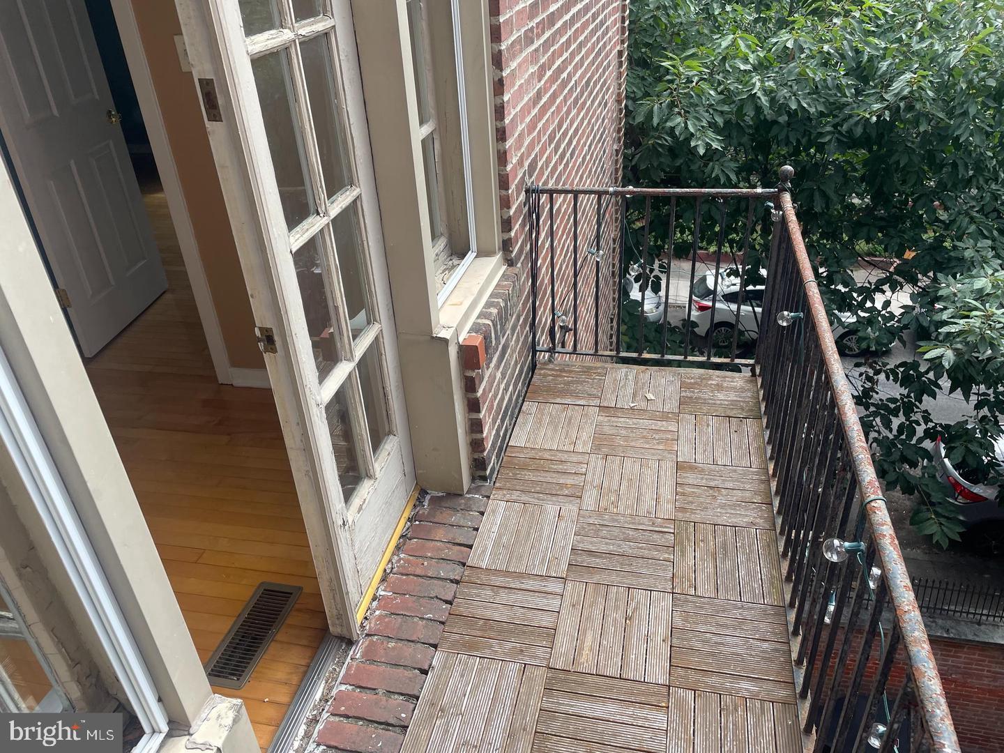 FAIRMOUNT - Residential Lease