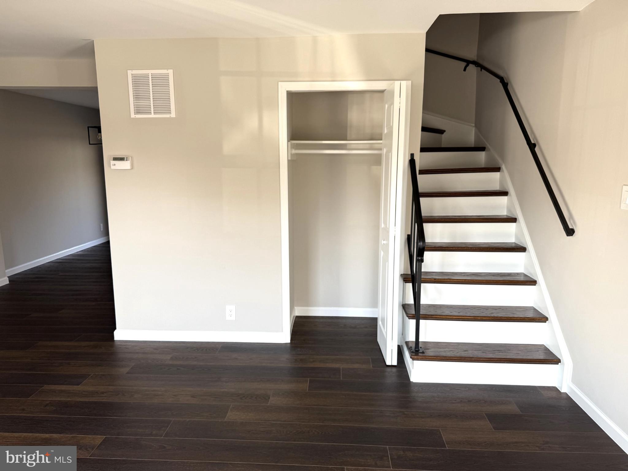 PEMBROOK OF LOUDOUN - Residential