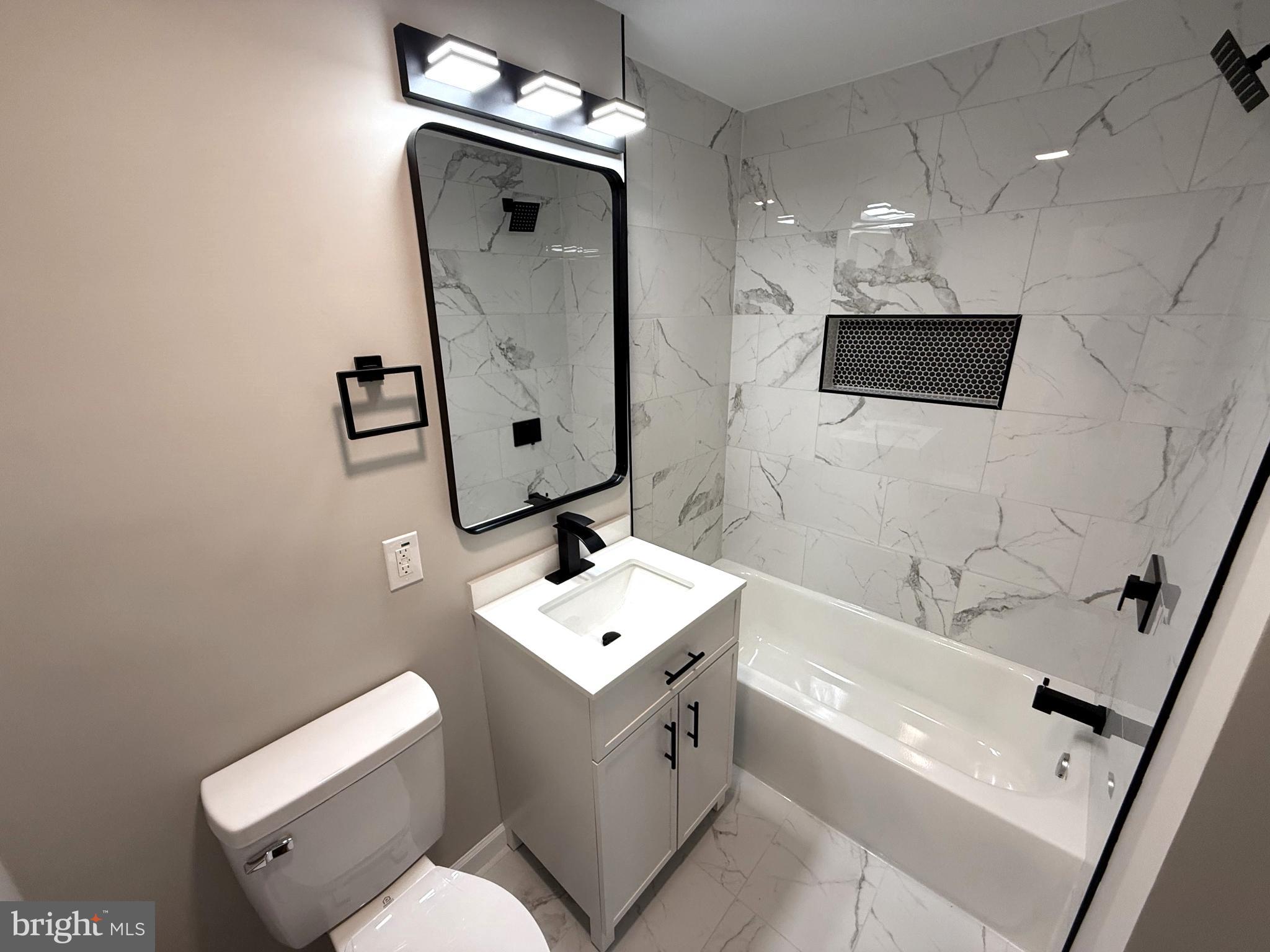 PEMBROOK OF LOUDOUN - Residential