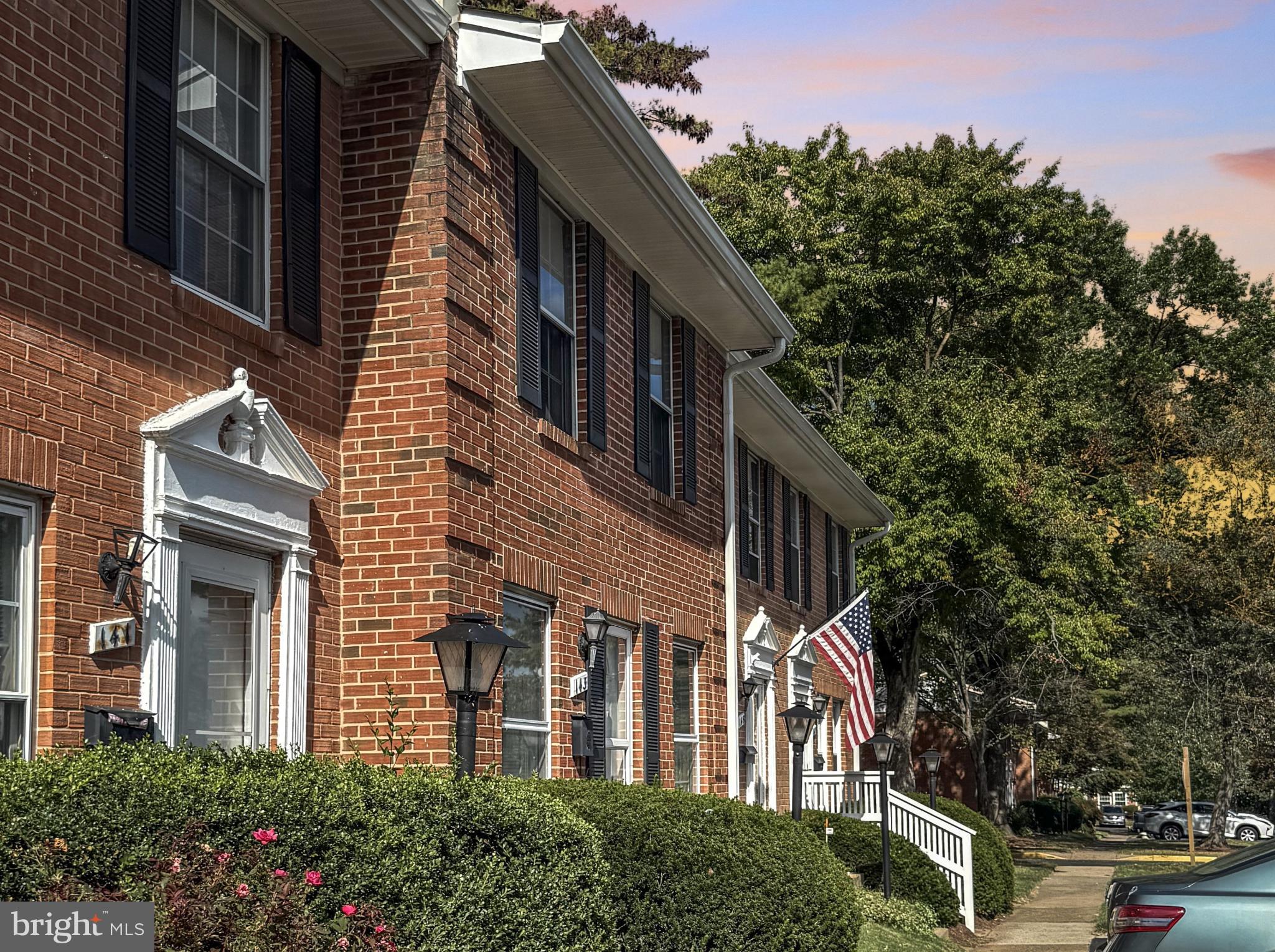 PEMBROOK OF LOUDOUN - Residential