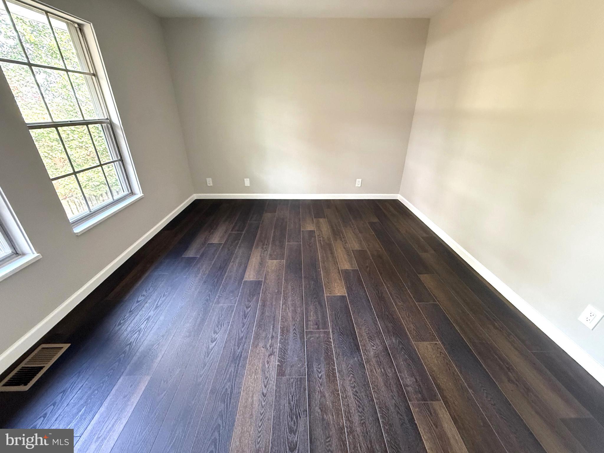 PEMBROOK OF LOUDOUN - Residential