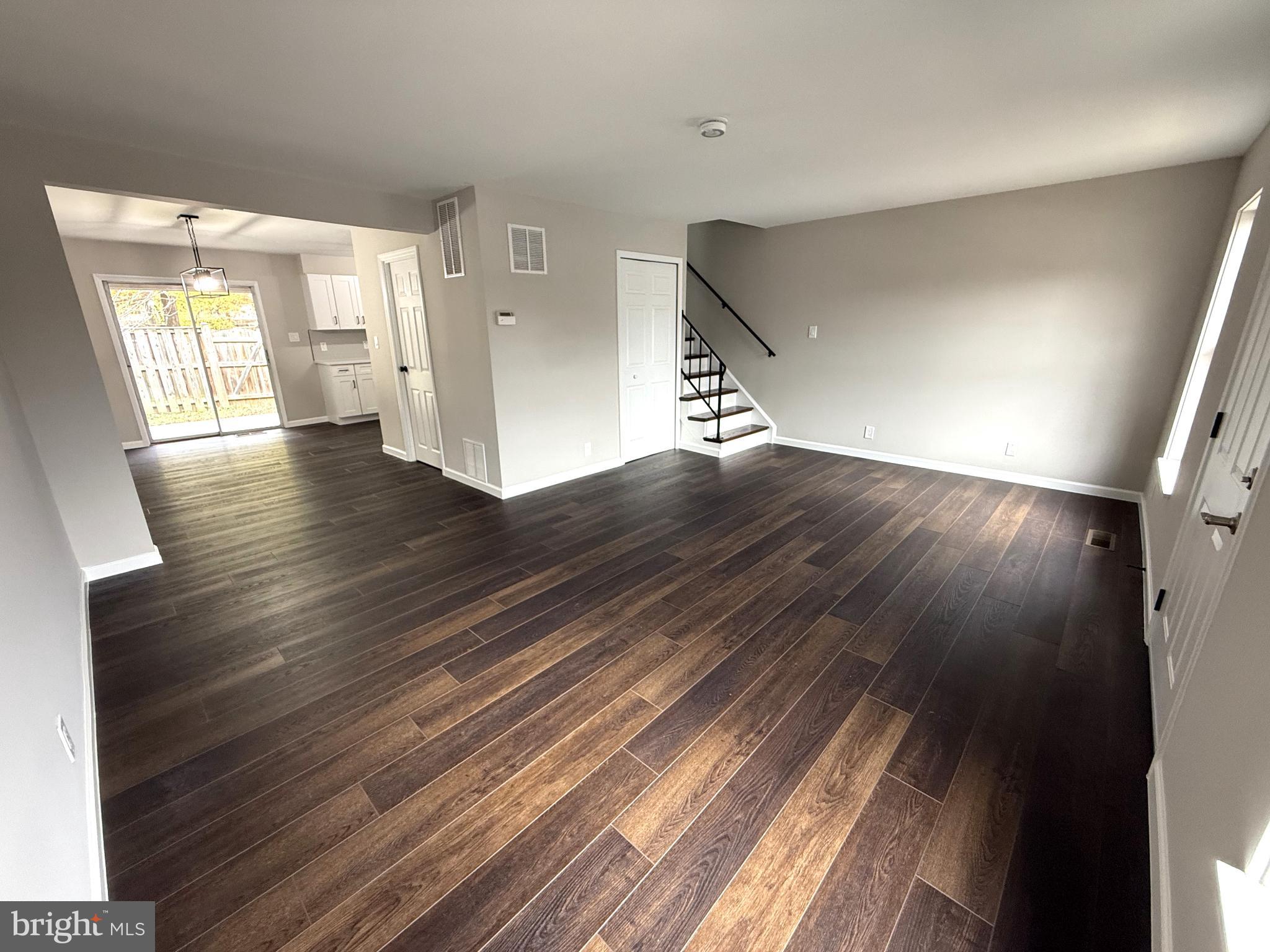 PEMBROOK OF LOUDOUN - Residential