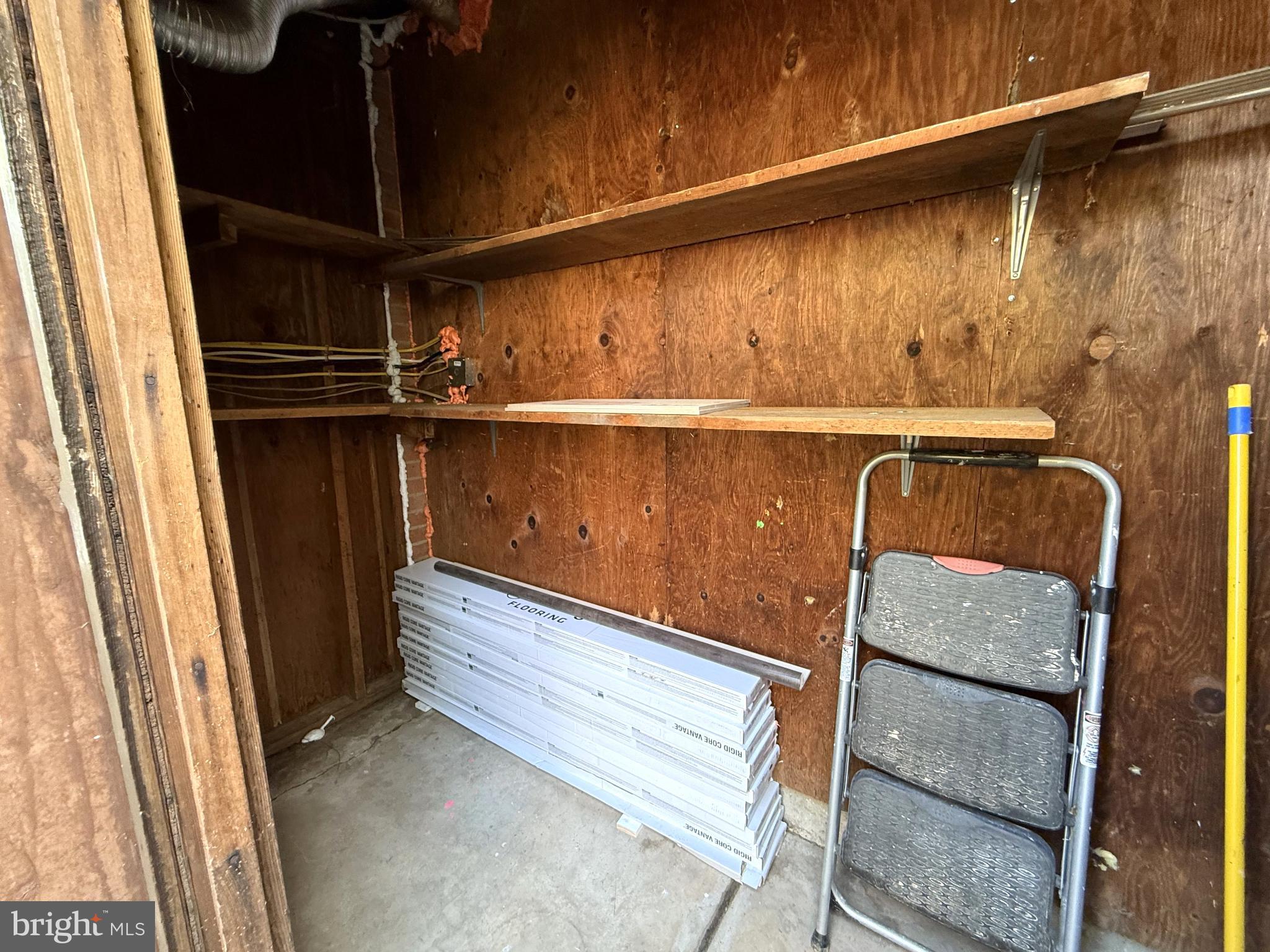 PEMBROOK OF LOUDOUN - Residential