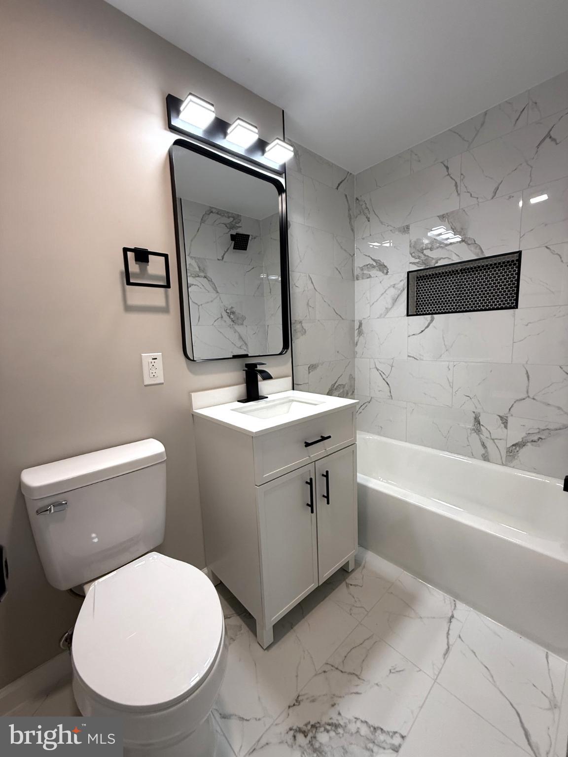 PEMBROOK OF LOUDOUN - Residential