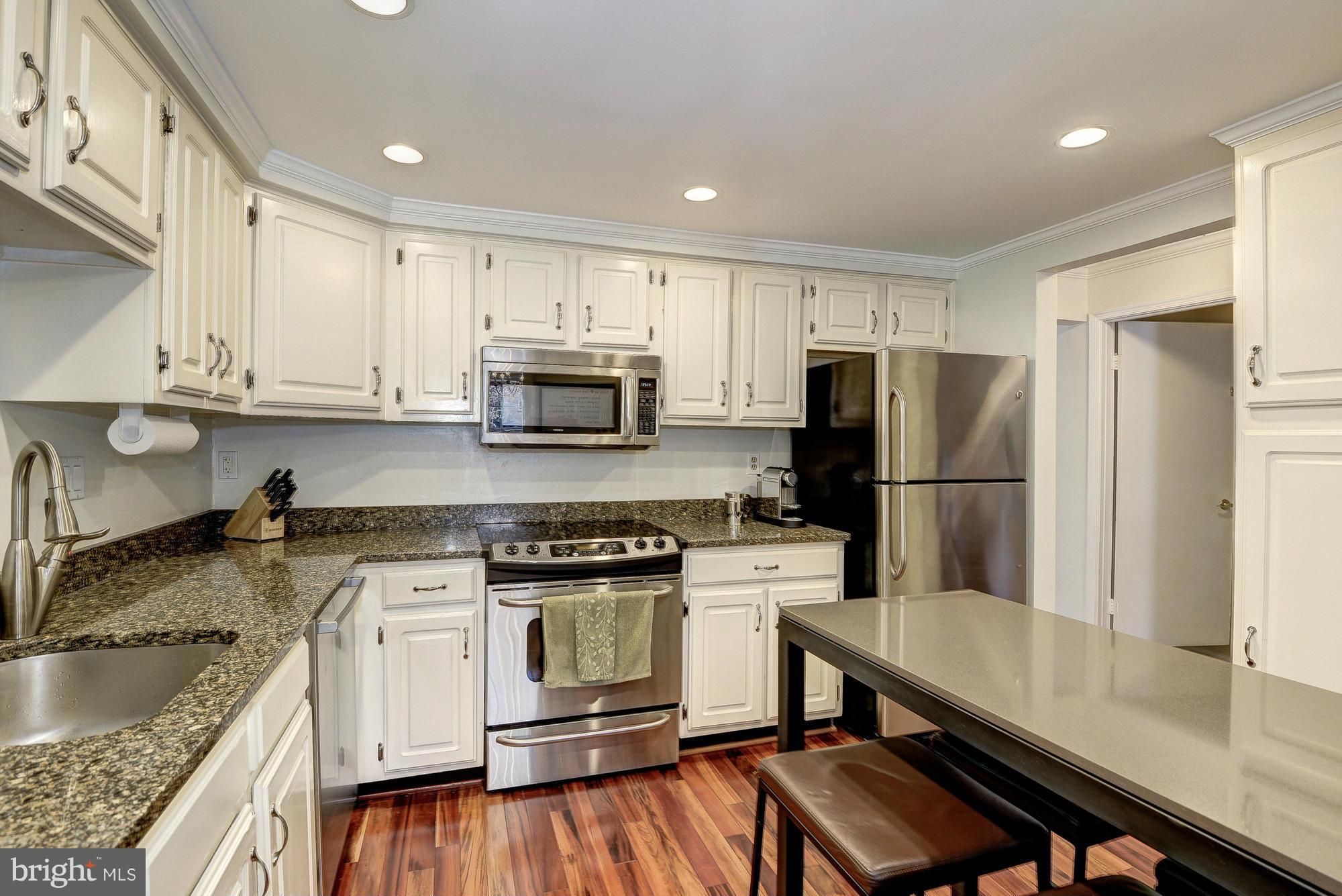 STONELEIGH - Residential