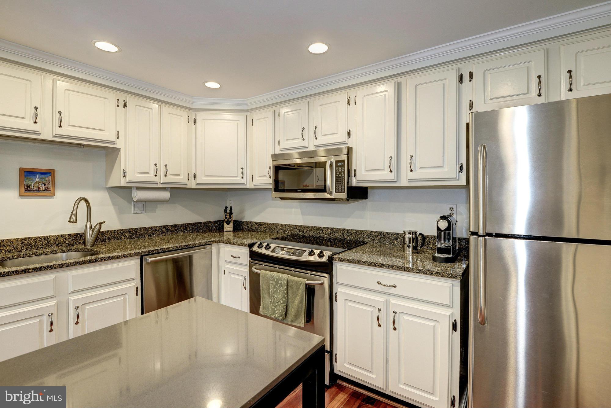 STONELEIGH - Residential