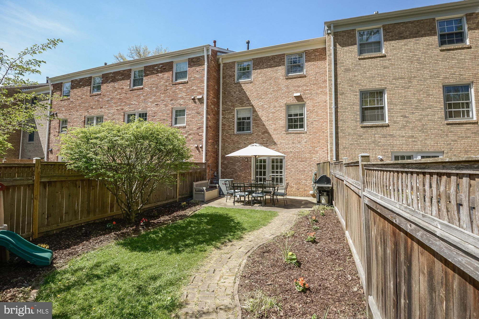 STONELEIGH - Residential