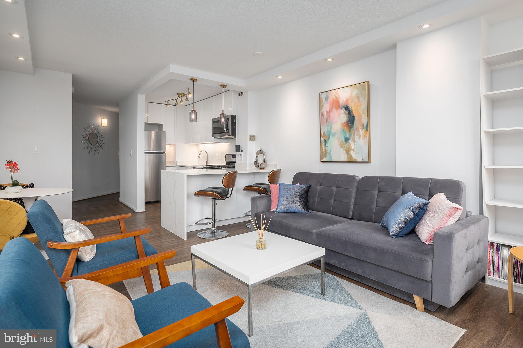 RIVERIA OF CHEVY CHASE - Residential
