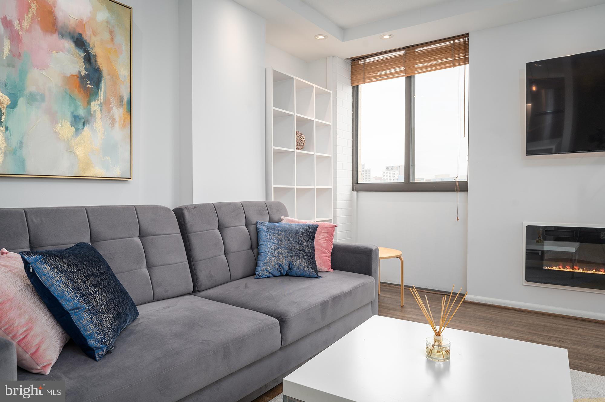 RIVERIA OF CHEVY CHASE - Residential