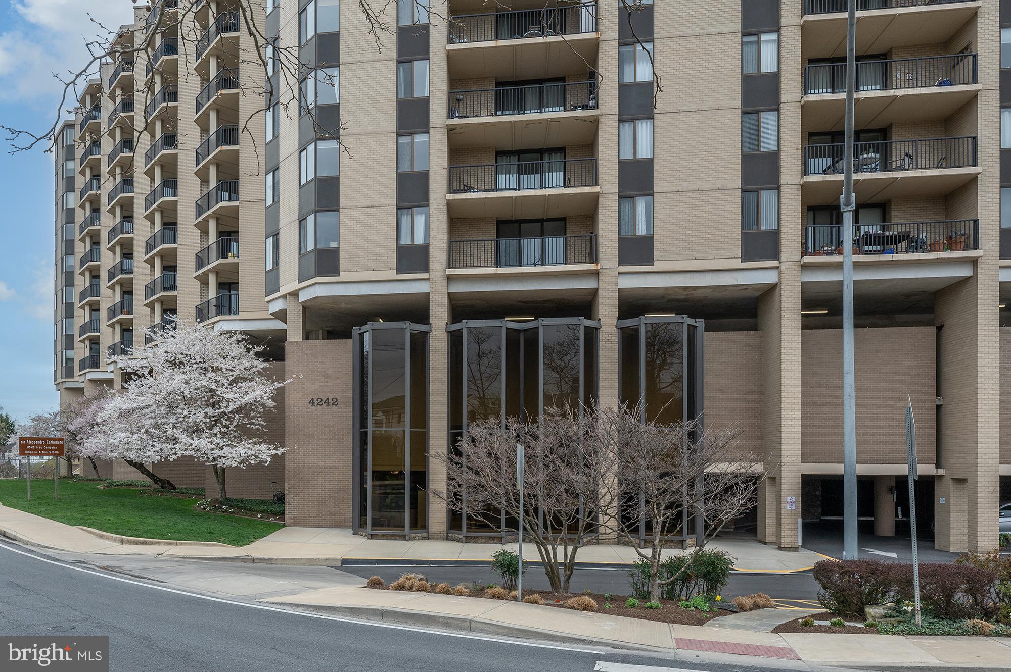 RIVERIA OF CHEVY CHASE - Residential