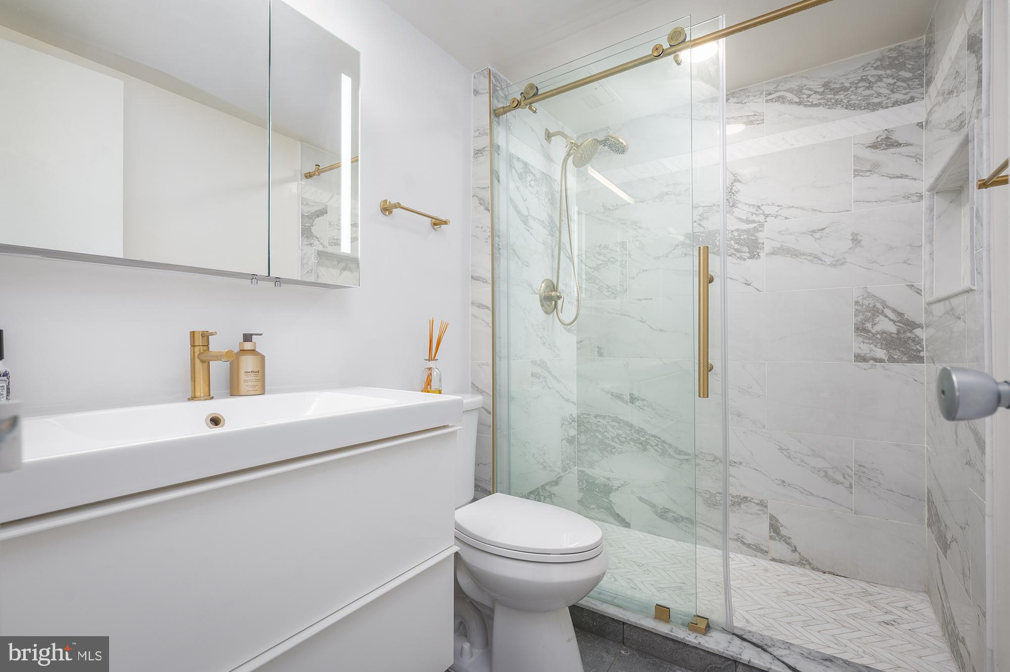 RIVERIA OF CHEVY CHASE - Residential