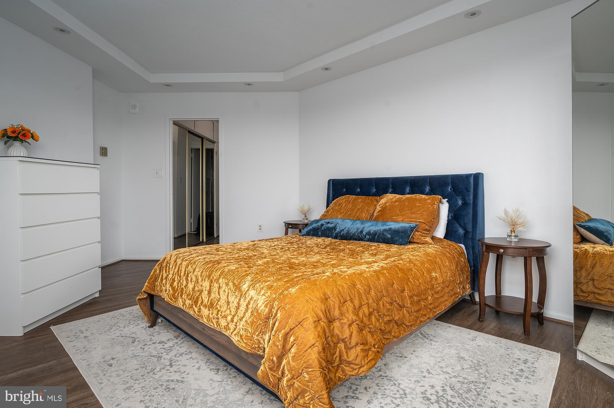 RIVERIA OF CHEVY CHASE - Residential