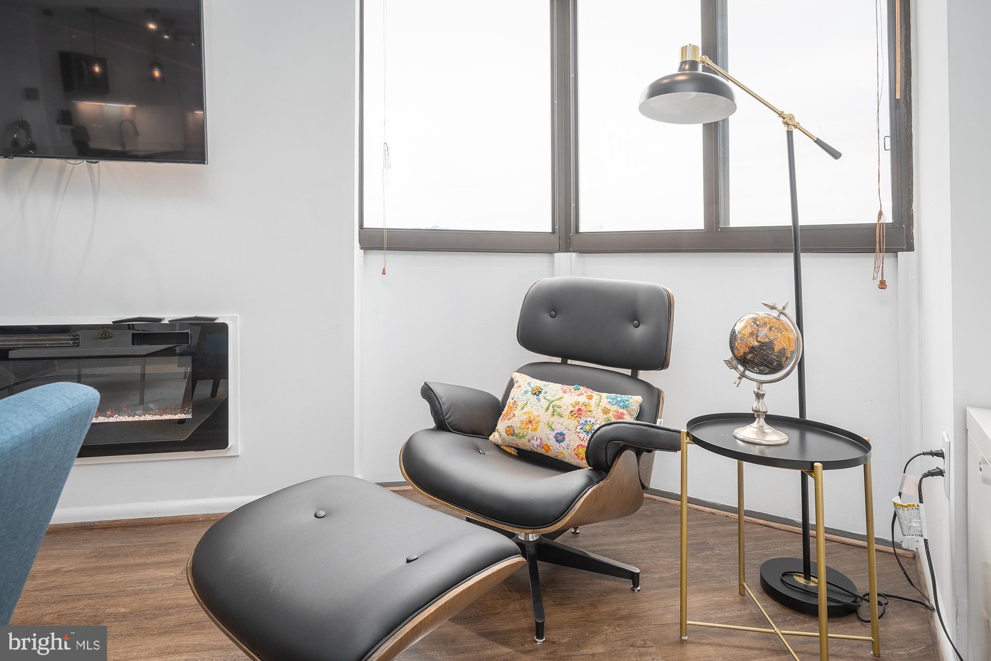 RIVERIA OF CHEVY CHASE - Residential