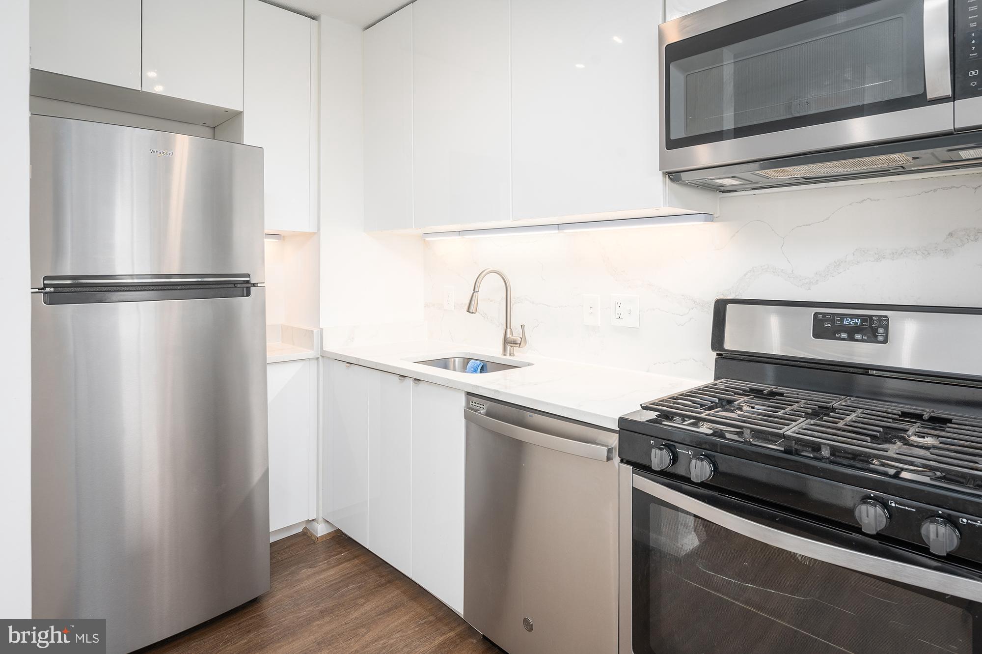 RIVERIA OF CHEVY CHASE - Residential