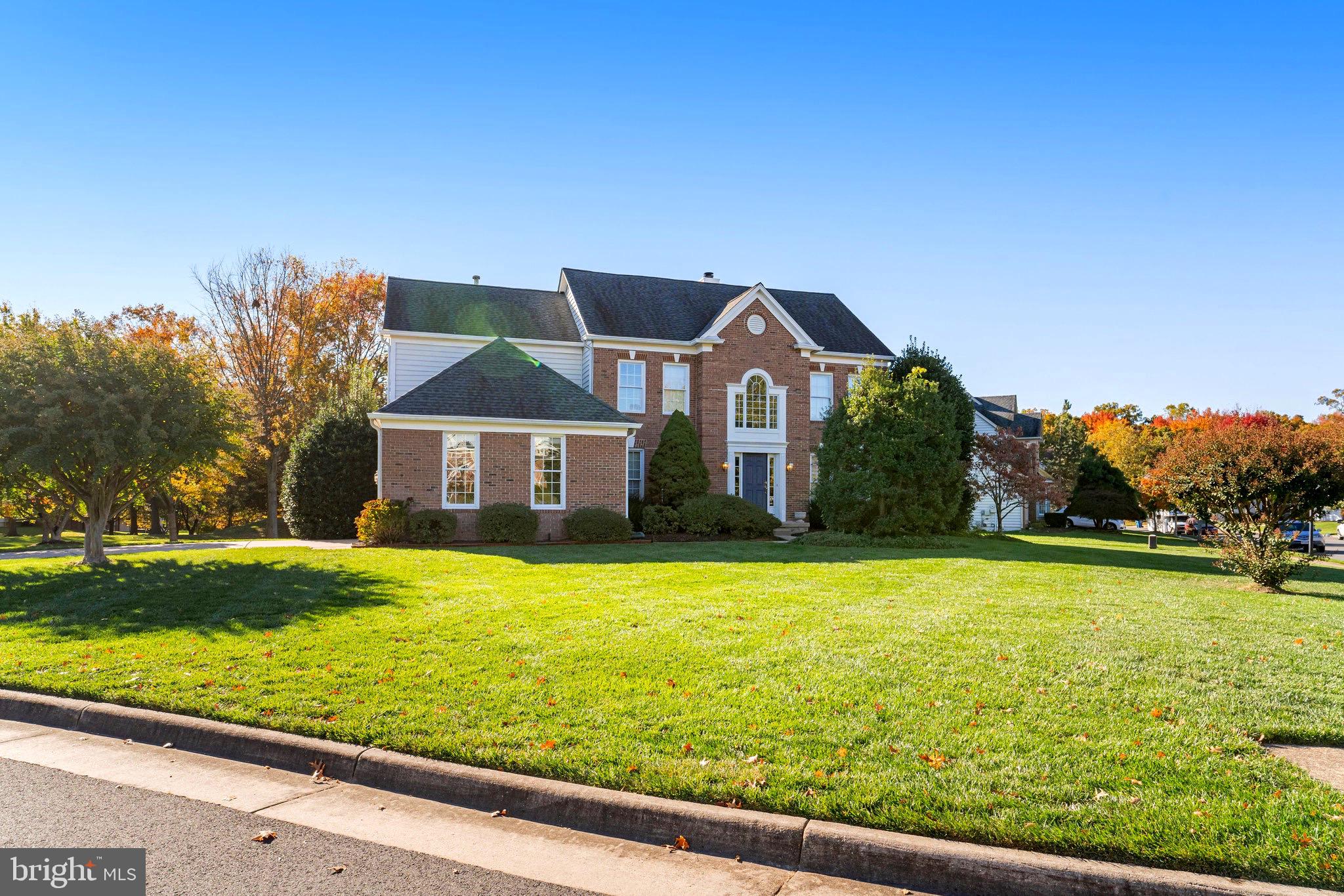 8387 CROSSLAKE DRIVE