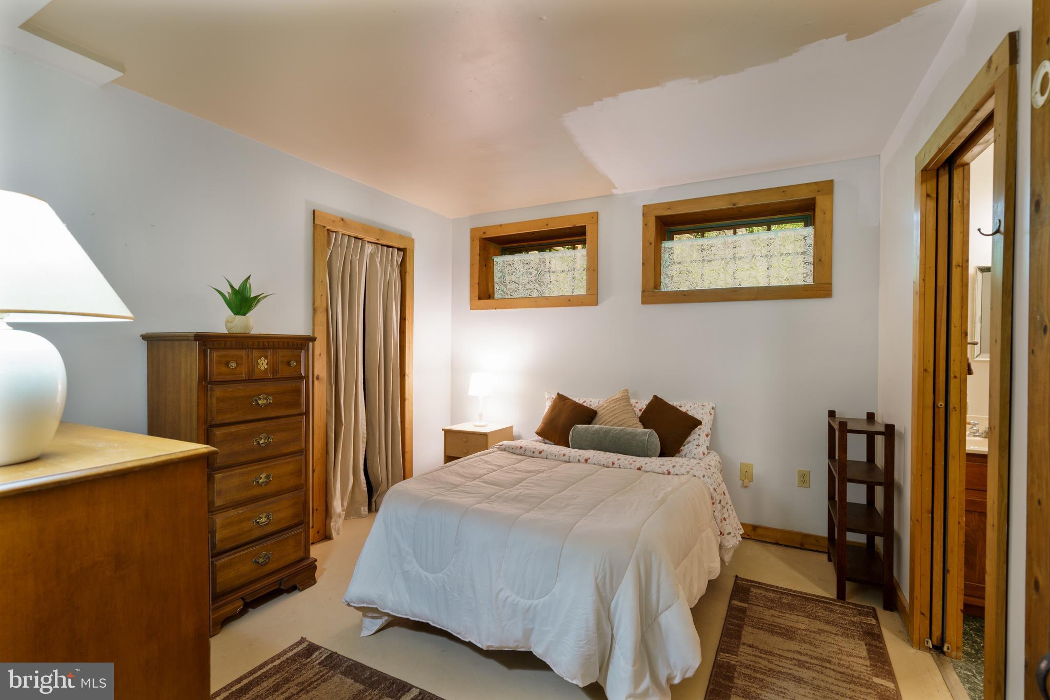 TERRAPIN NECK - Residential