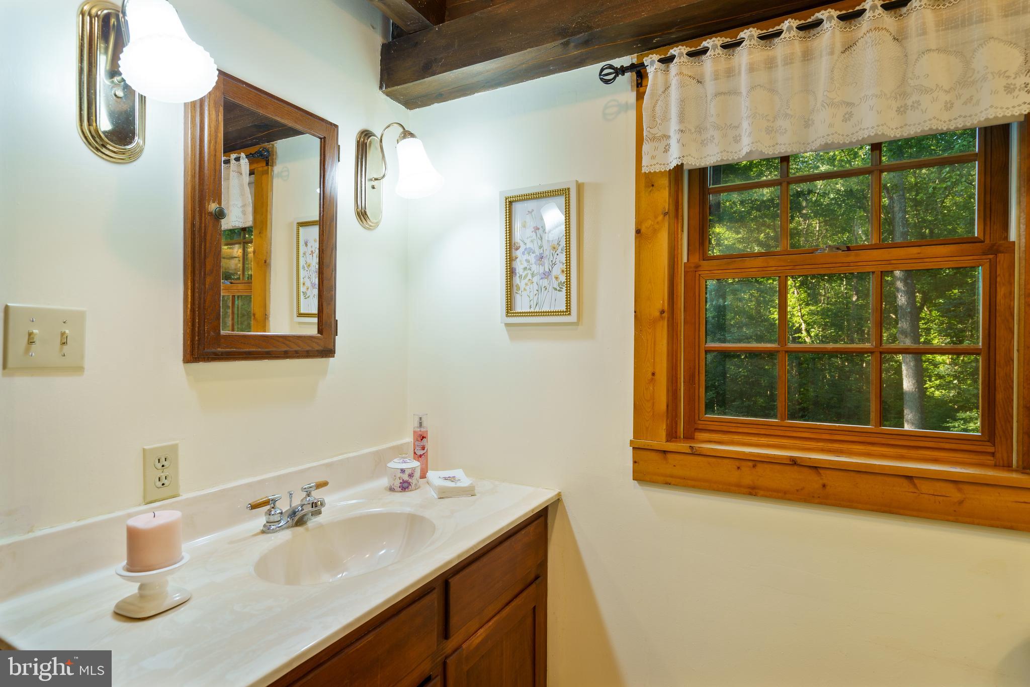 TERRAPIN NECK - Residential