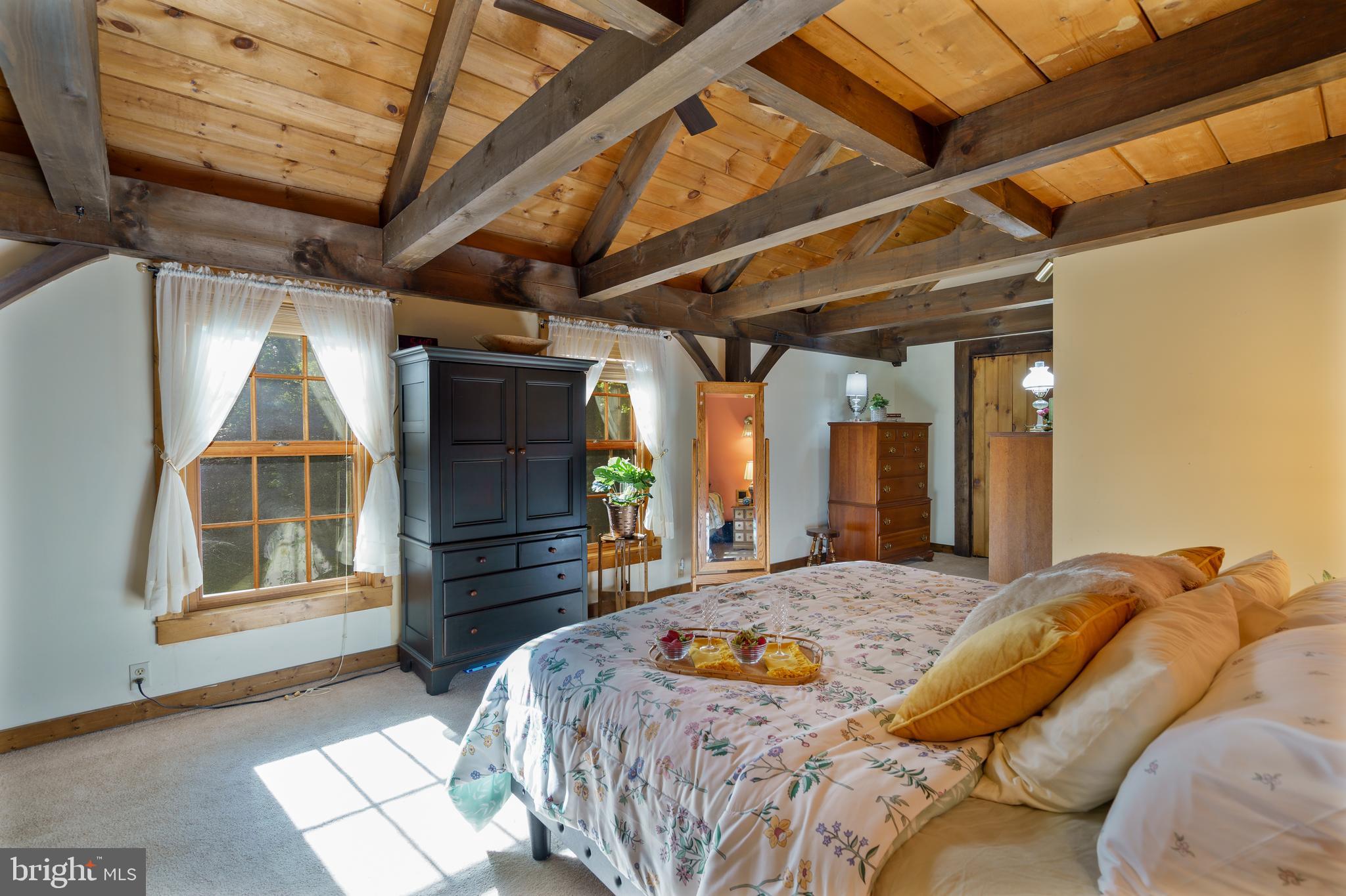 TERRAPIN NECK - Residential