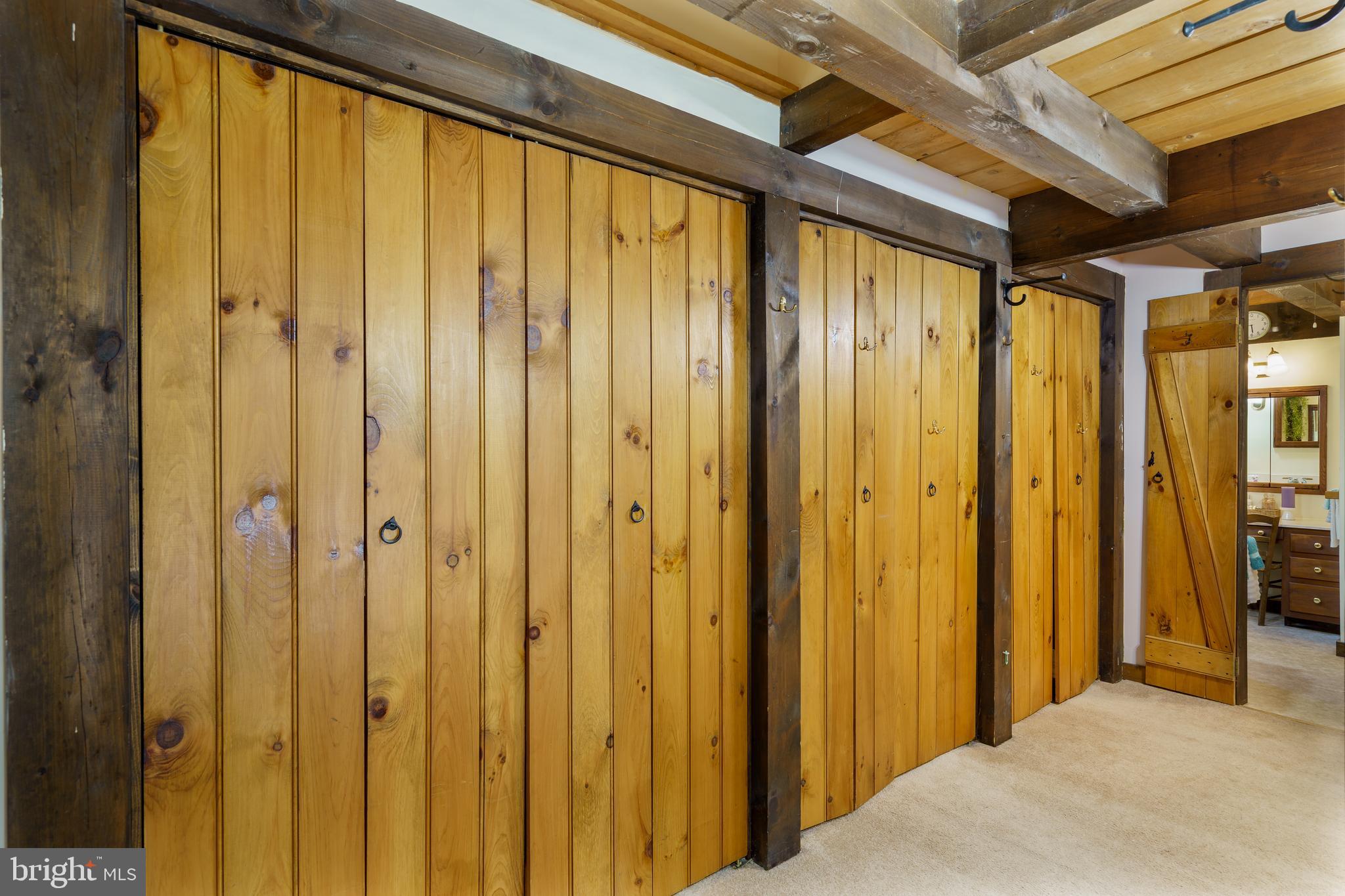 TERRAPIN NECK - Residential