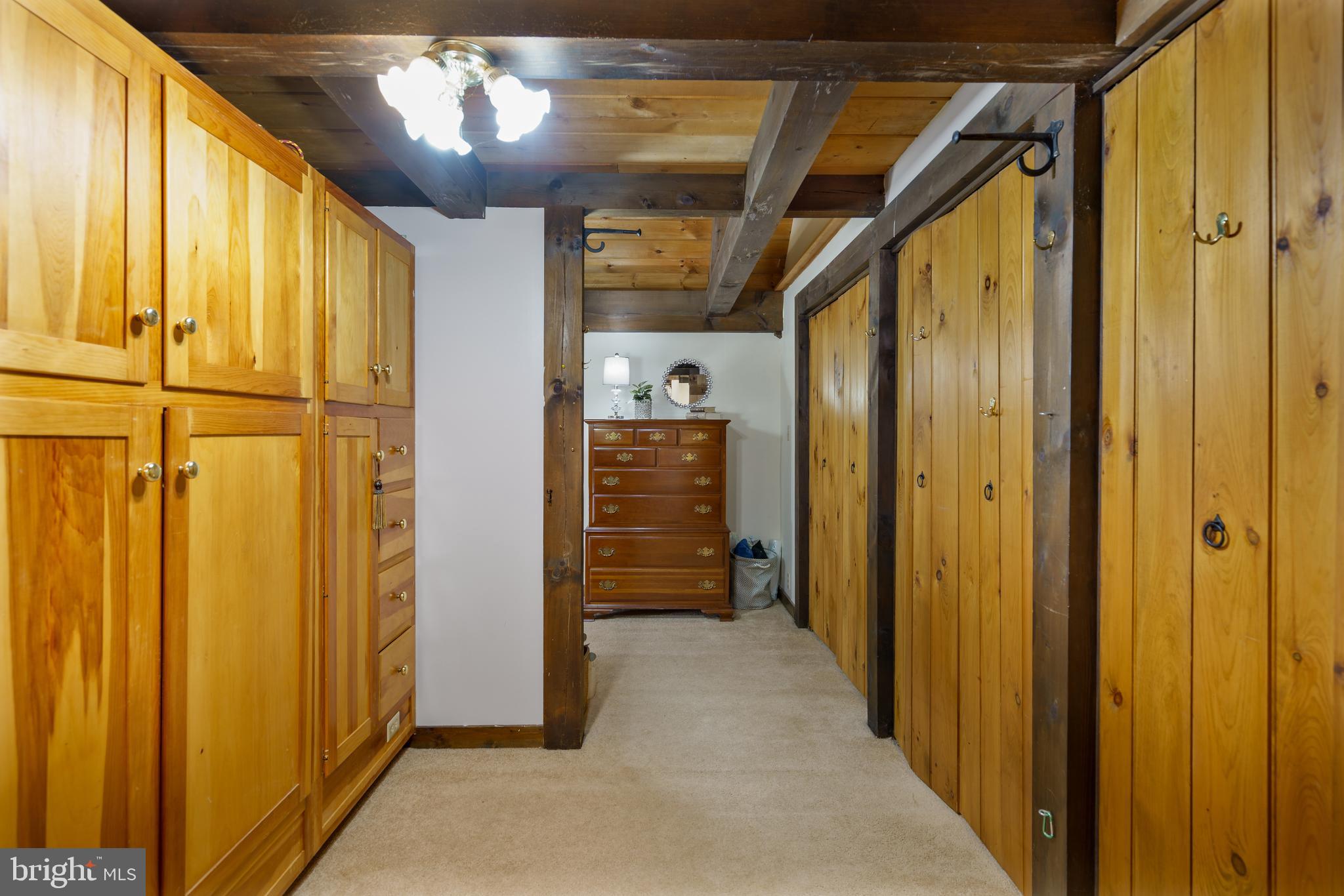 TERRAPIN NECK - Residential