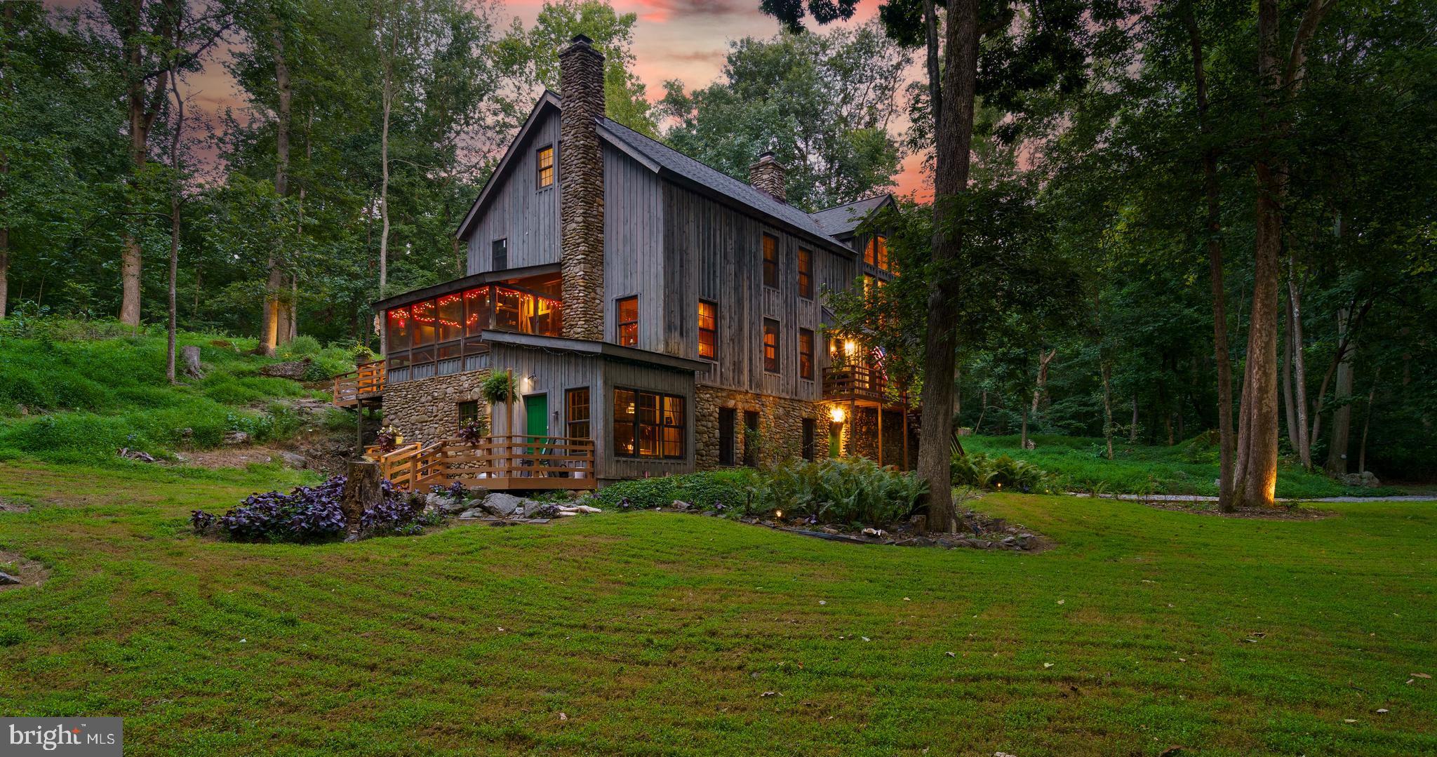 TERRAPIN NECK - Residential