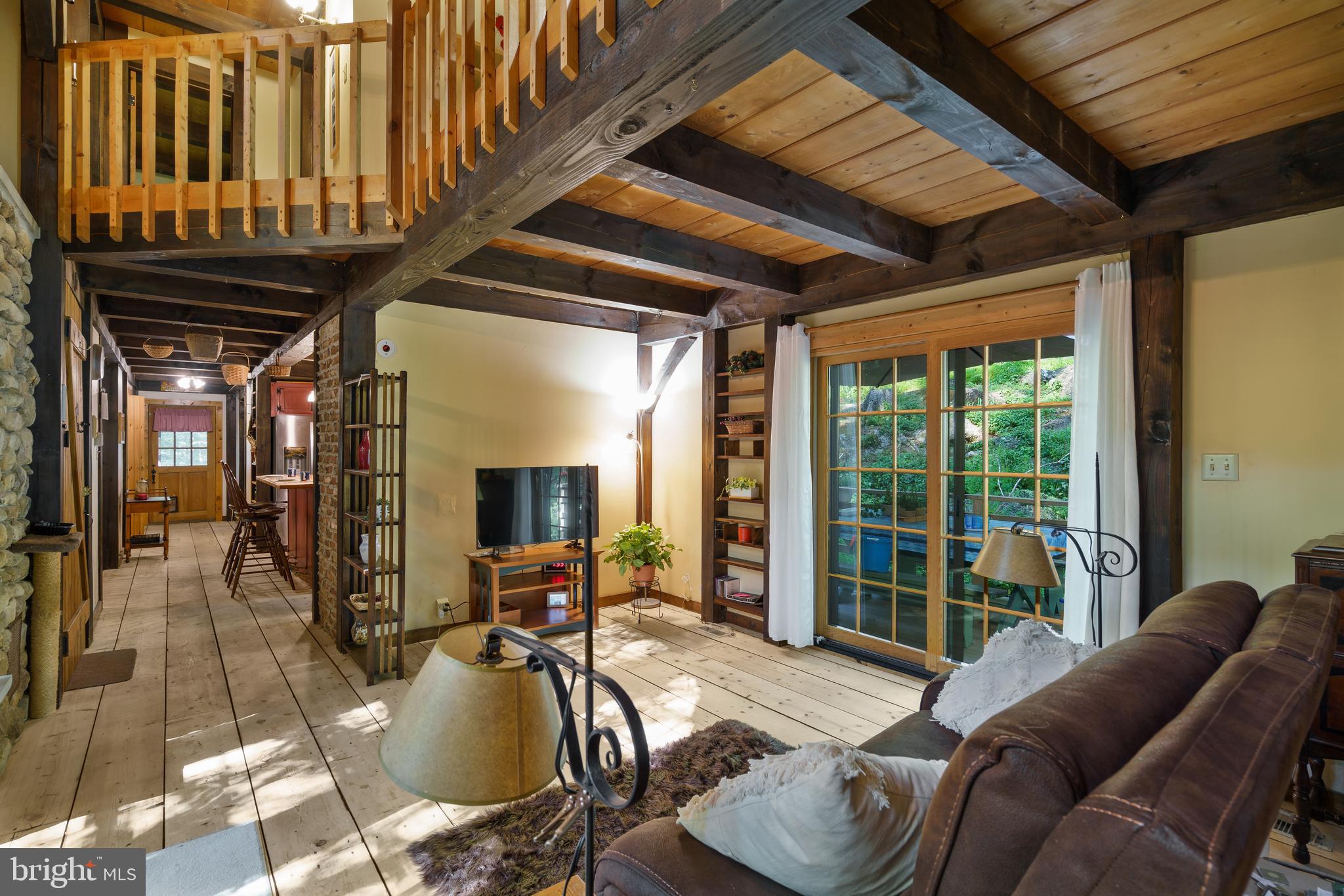 TERRAPIN NECK - Residential