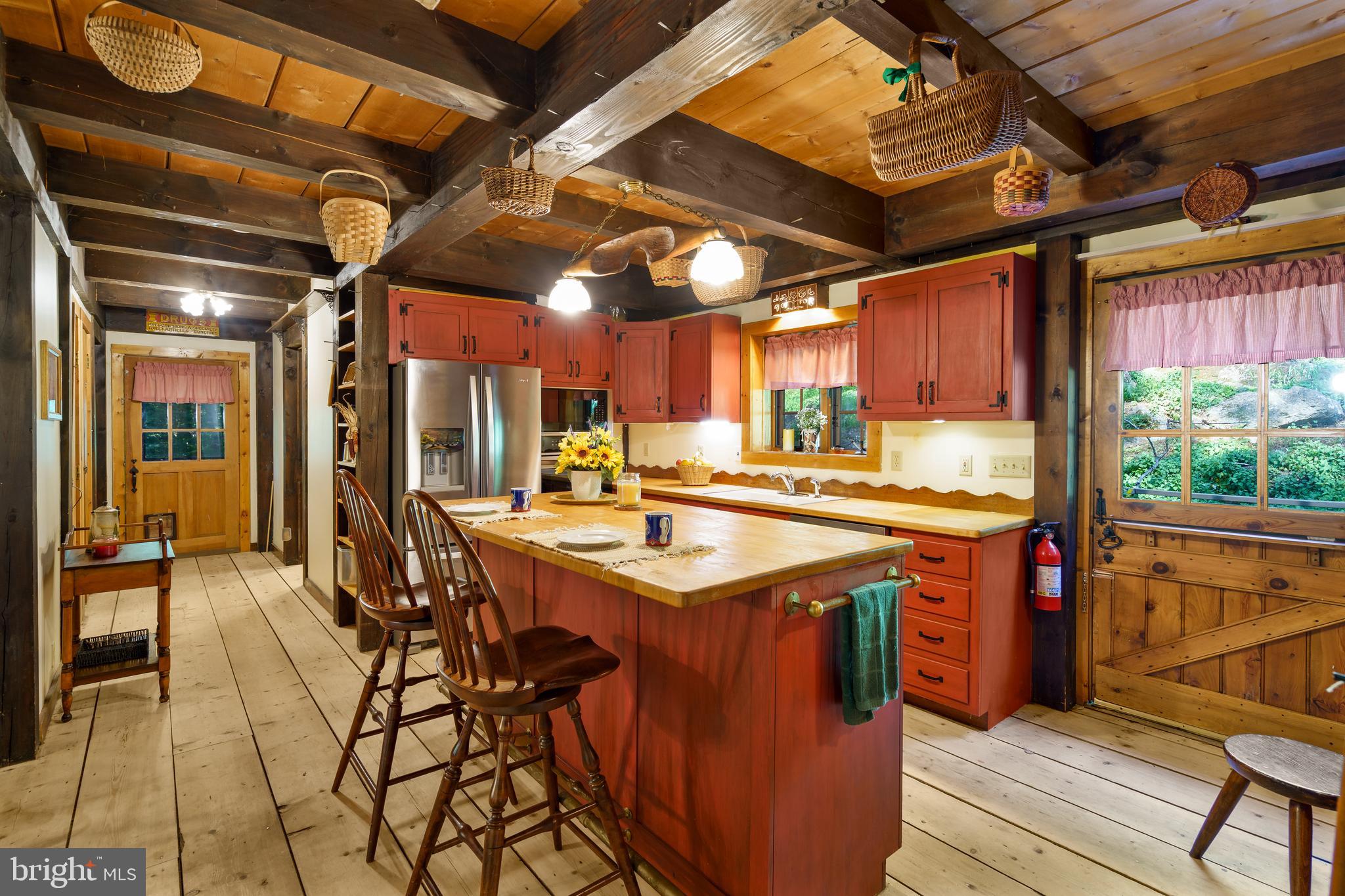 TERRAPIN NECK - Residential