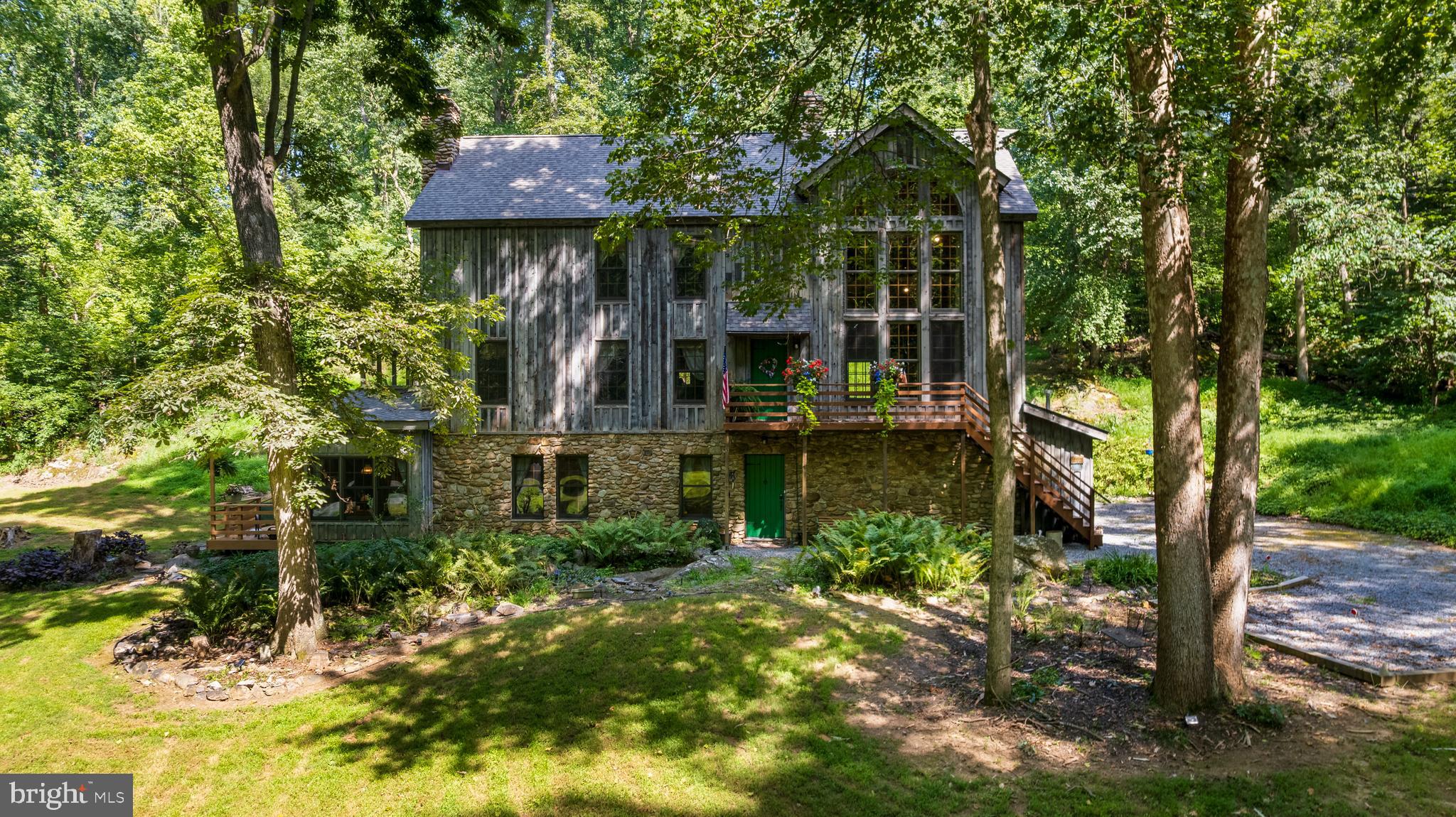 TERRAPIN NECK - Residential