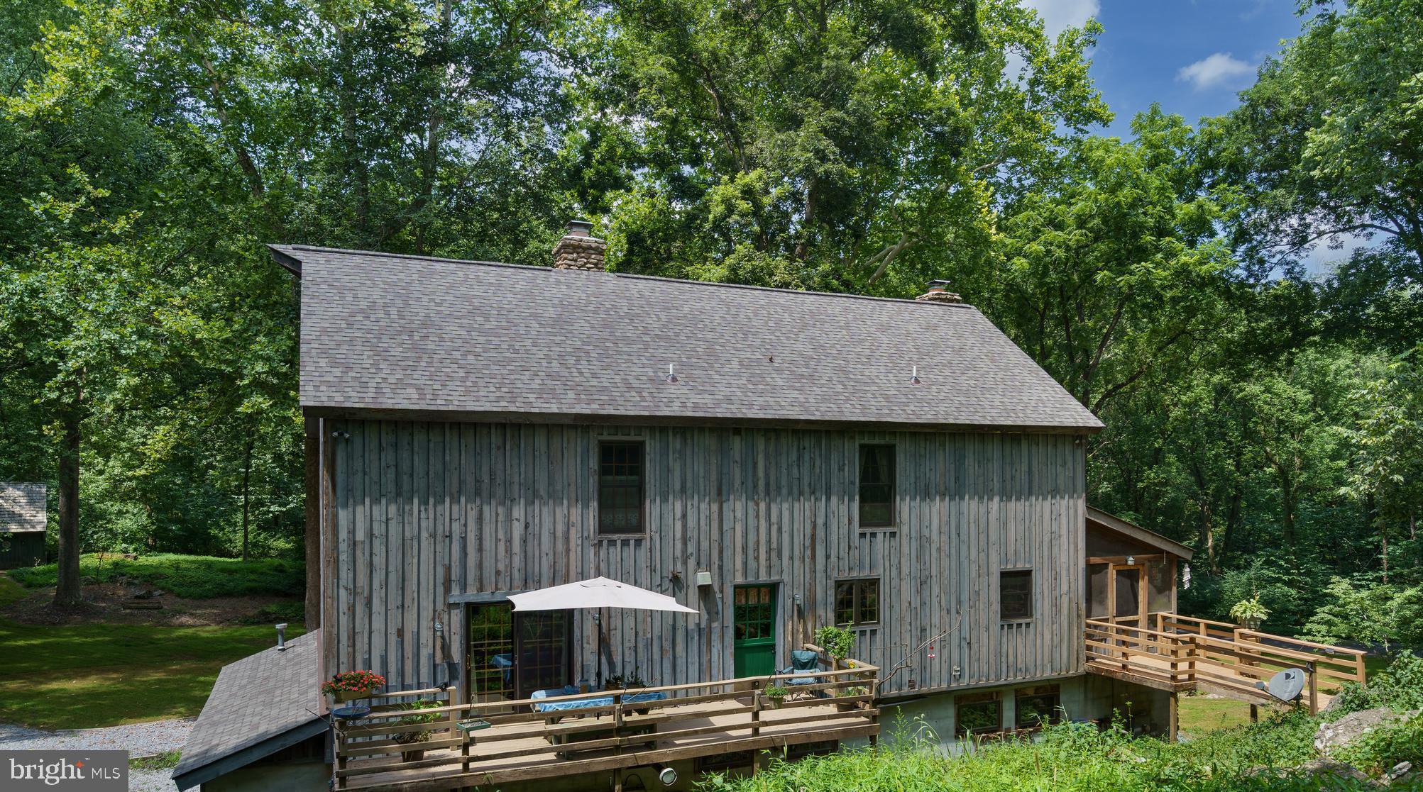 TERRAPIN NECK - Residential