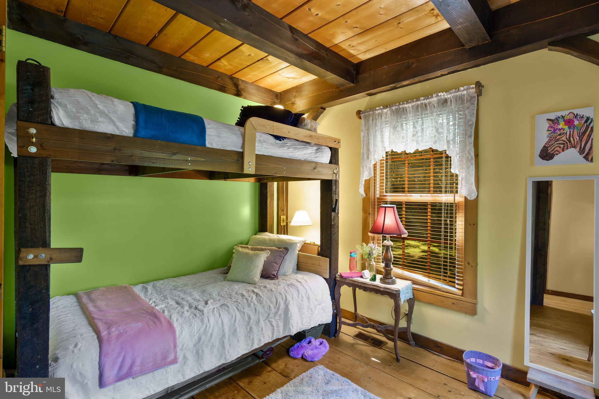 TERRAPIN NECK - Residential