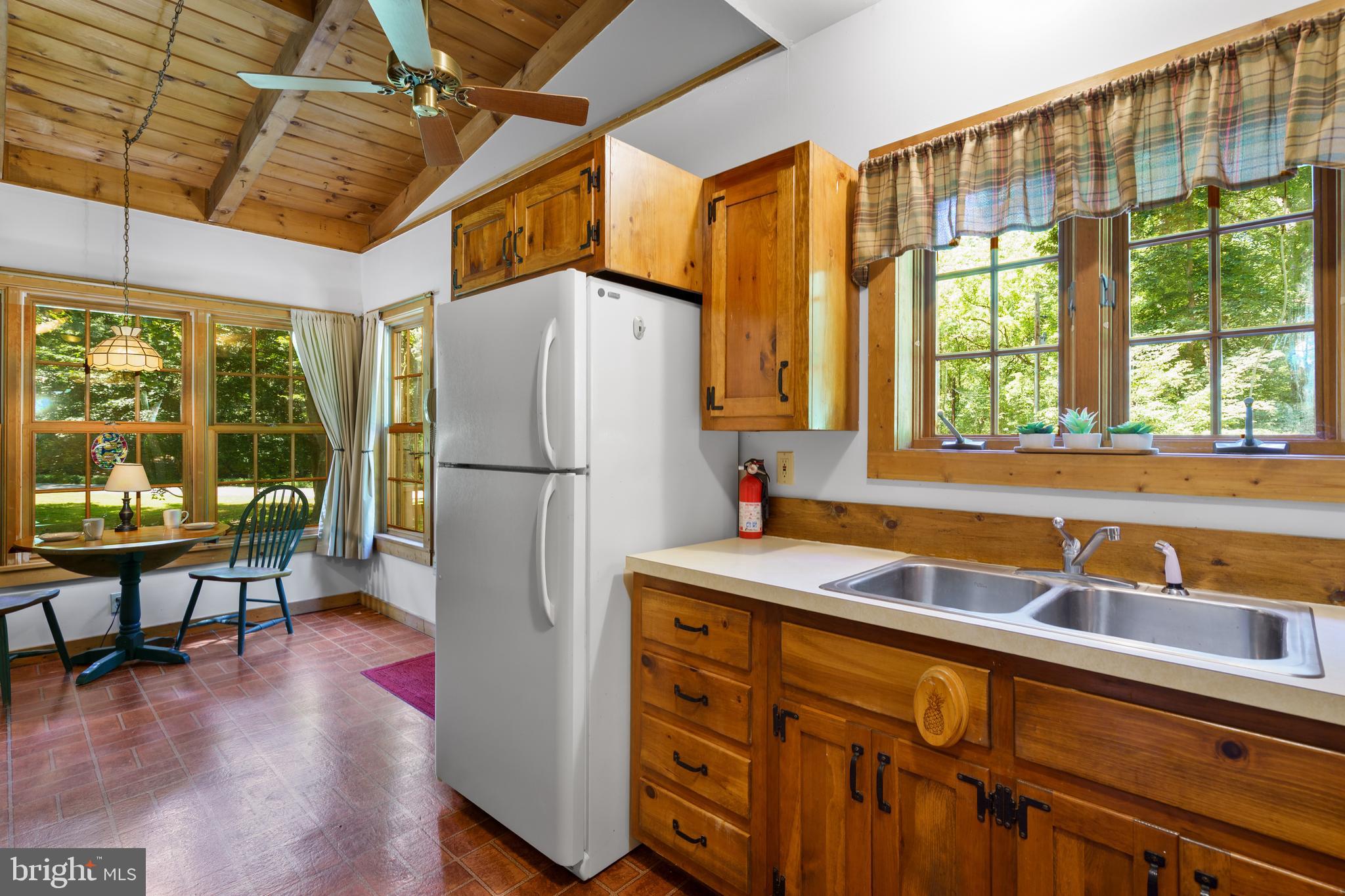 TERRAPIN NECK - Residential