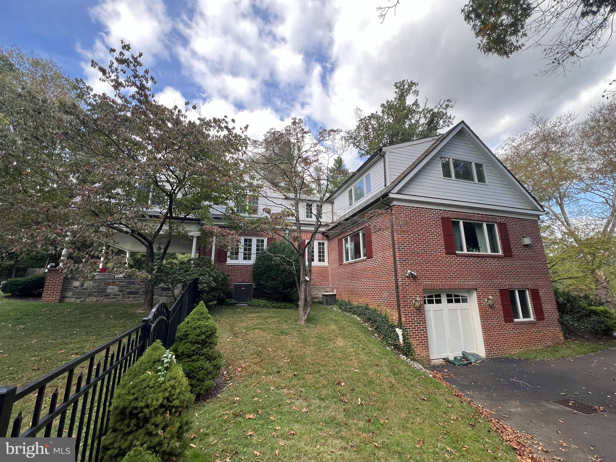 HAVERFORD WALK - Residential