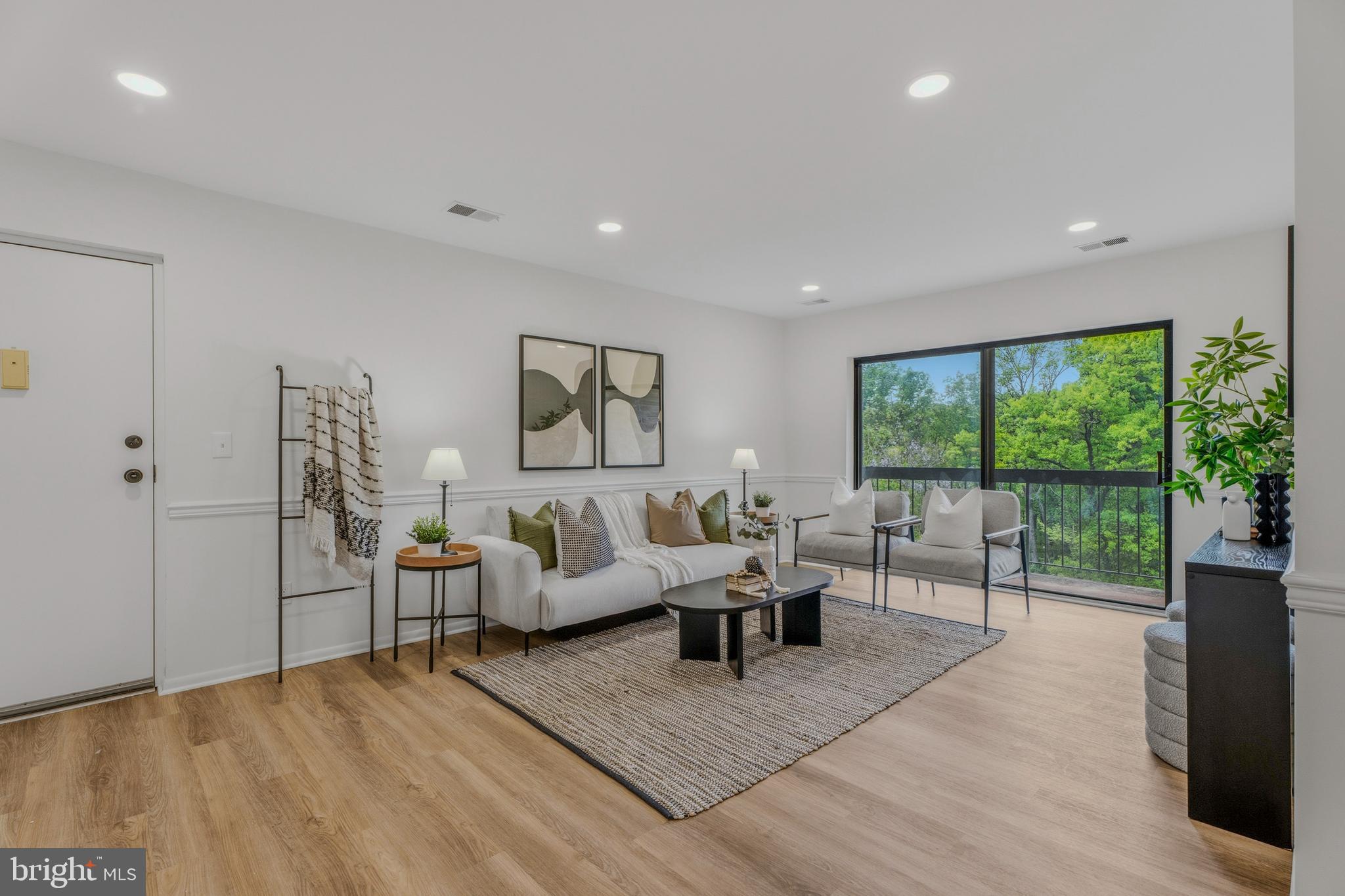PARTRIDGE KNOLL - Residential