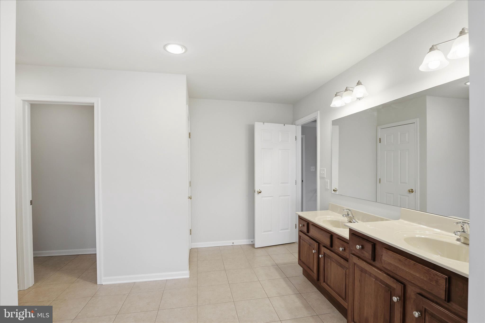 IRON VALLEY - Residential