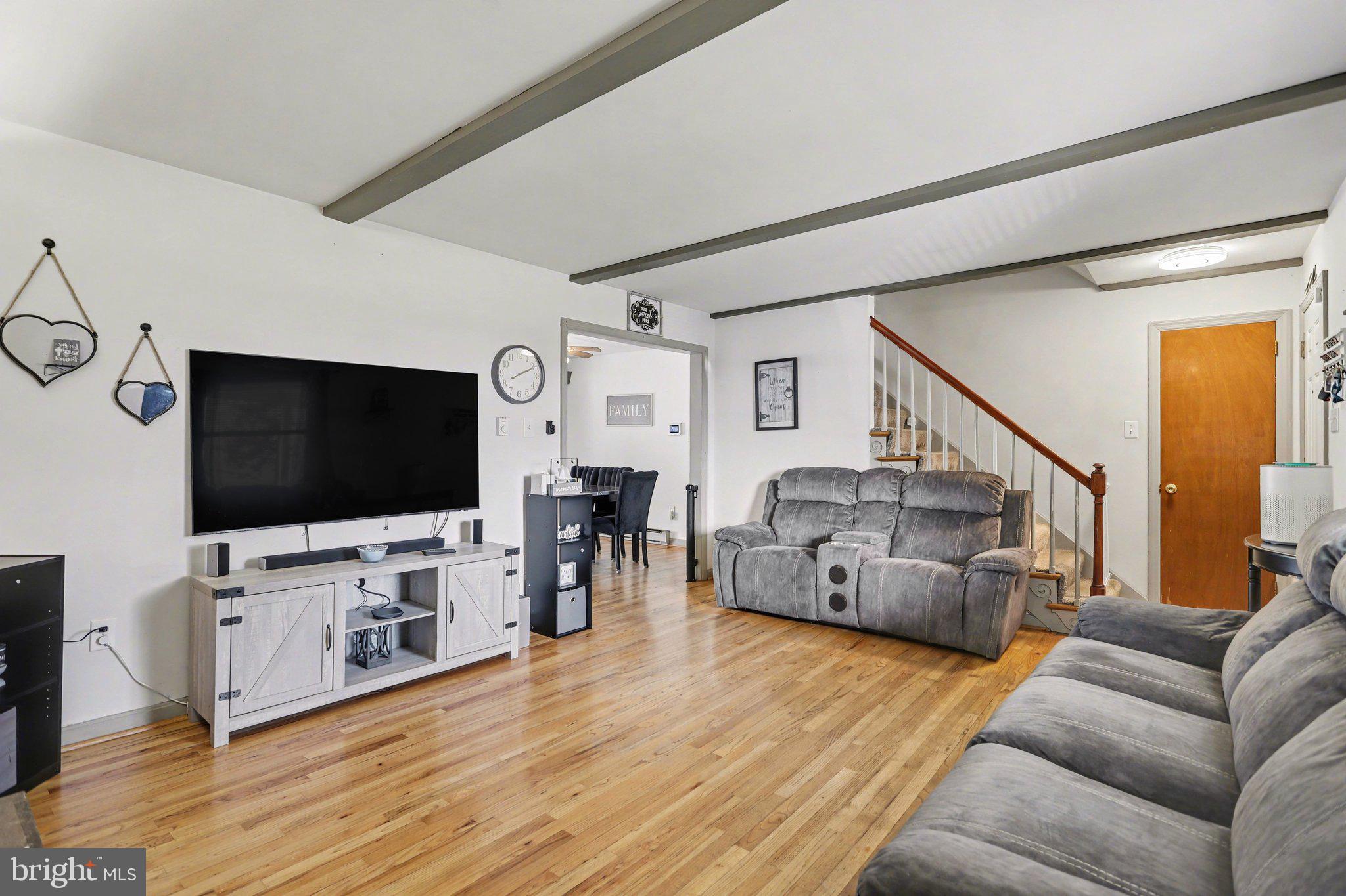 3405 COLUMBIA AVENUE