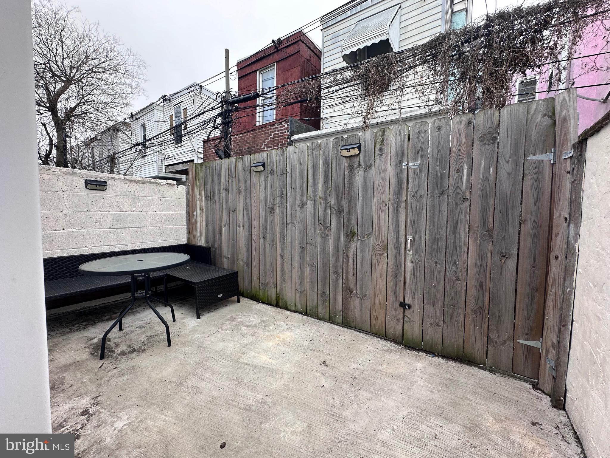 PHILADELPHIA - Residential