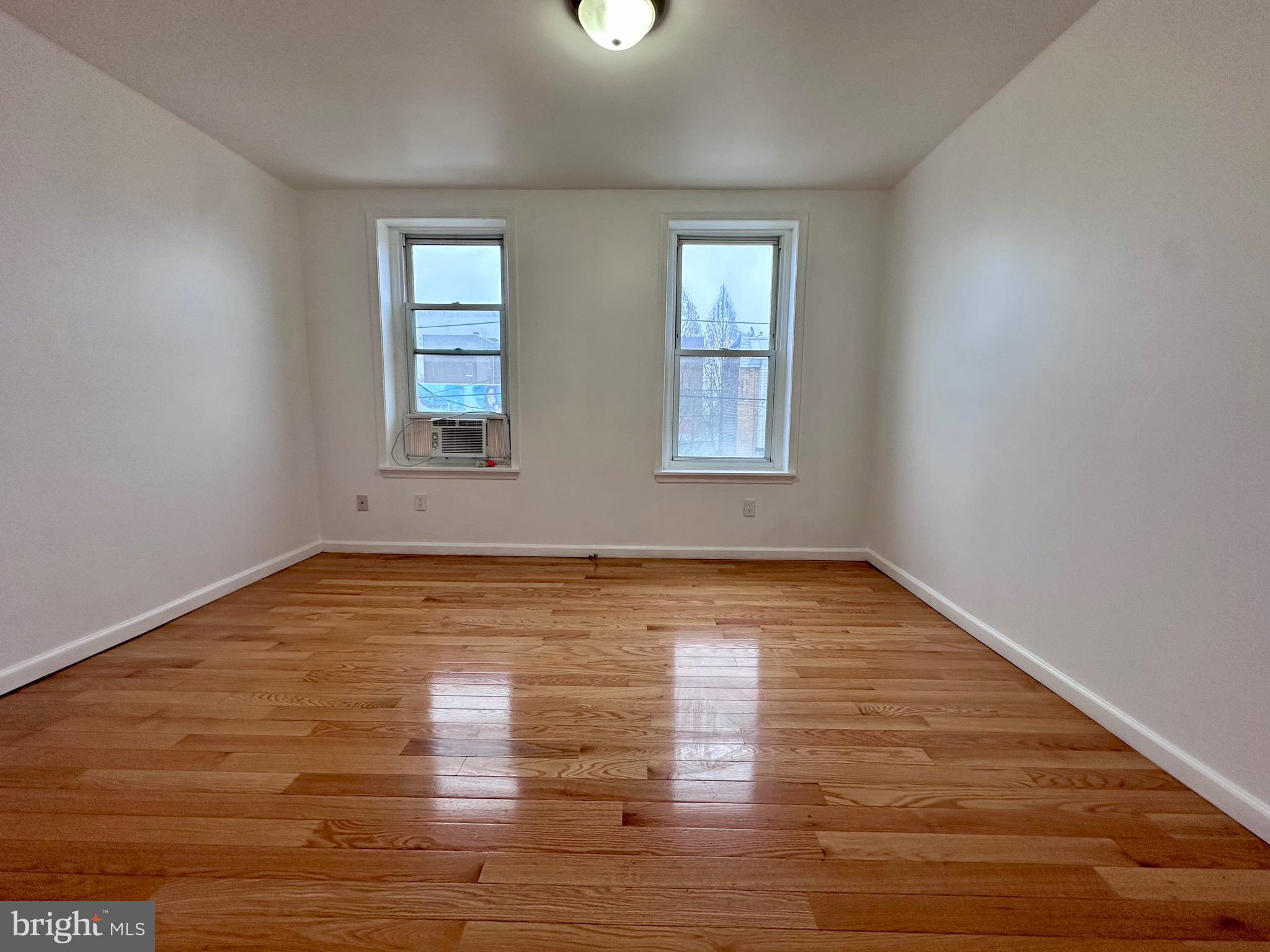 PHILADELPHIA - Residential