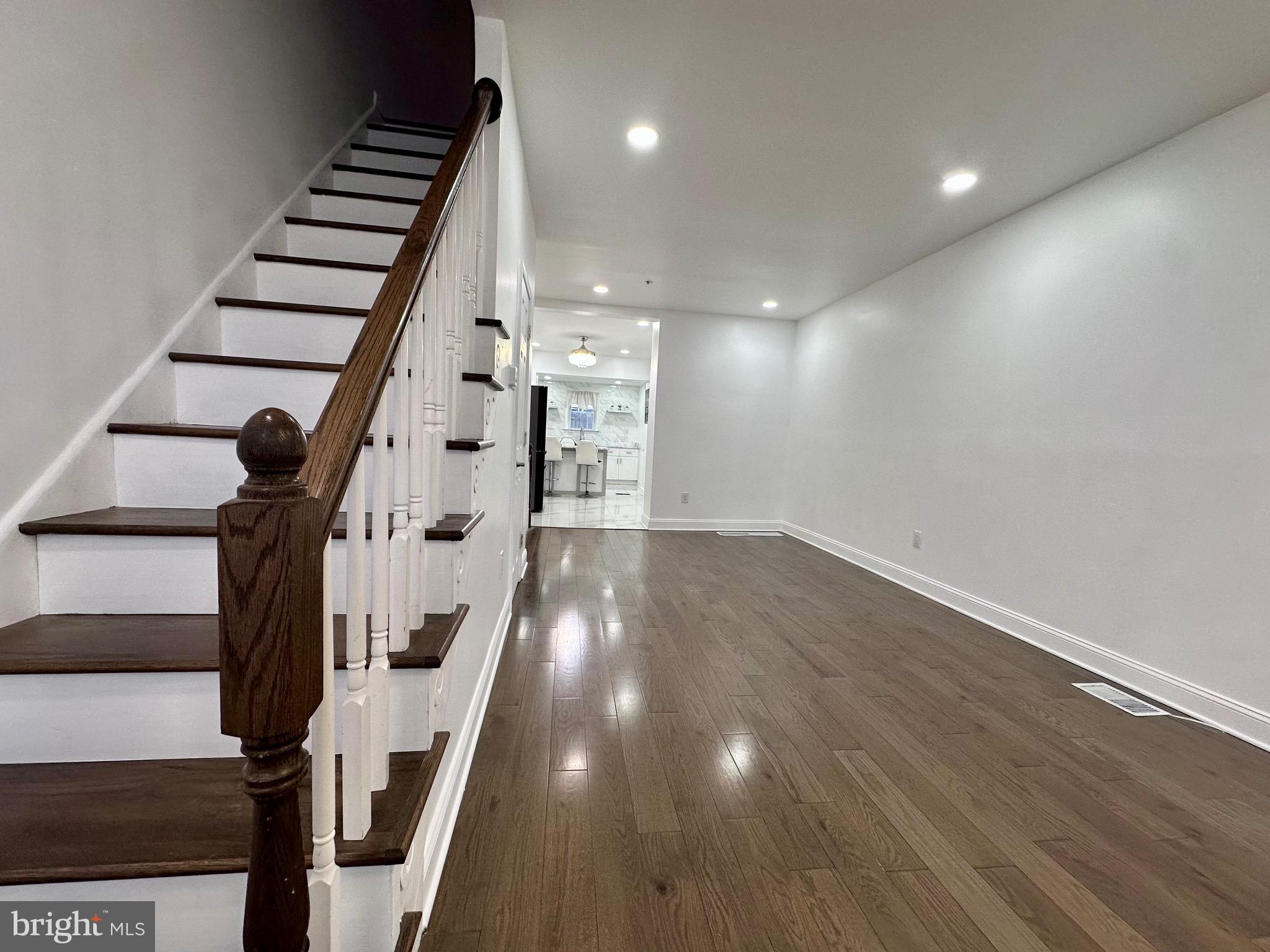 PHILADELPHIA - Residential