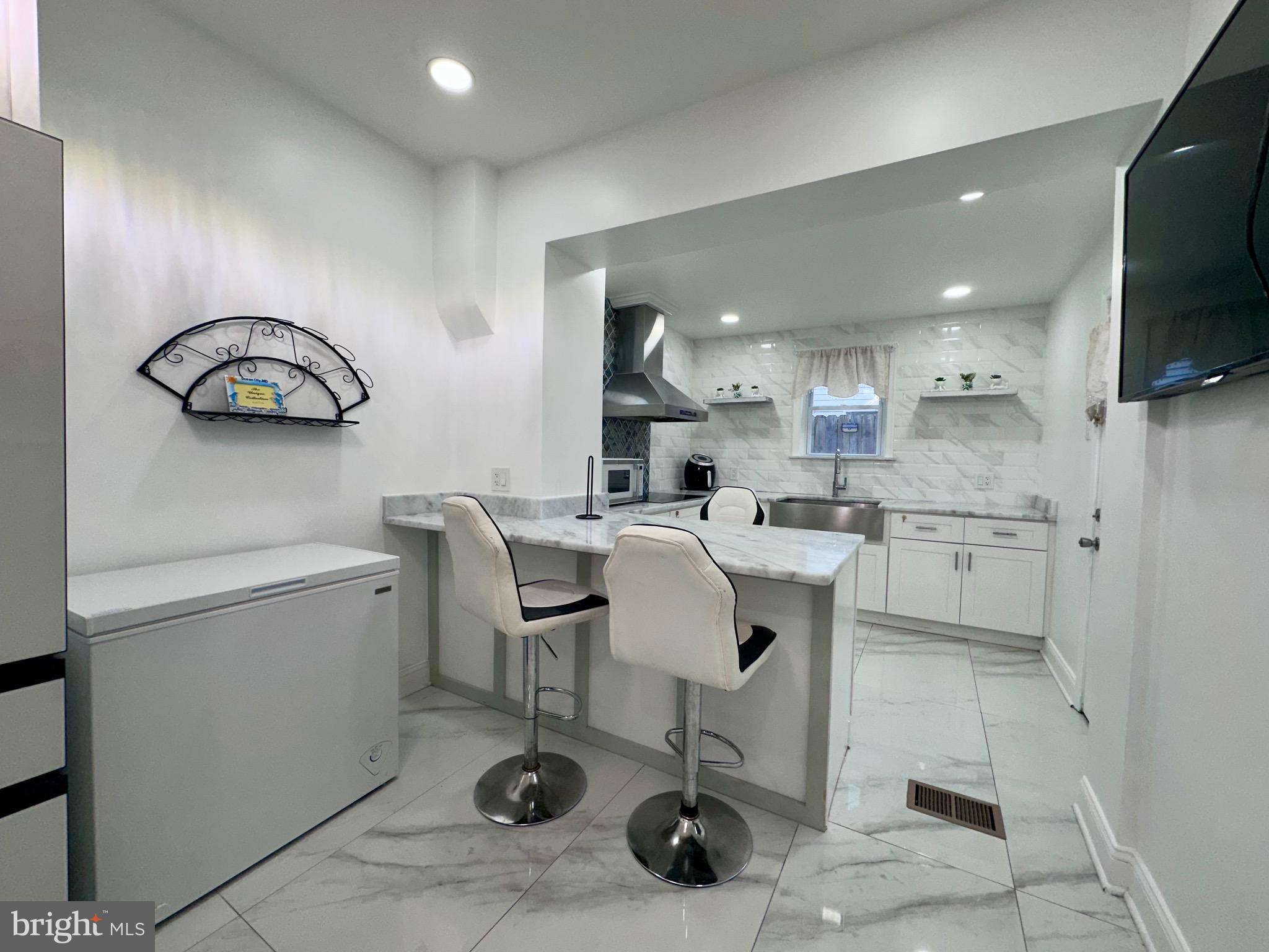 PHILADELPHIA - Residential