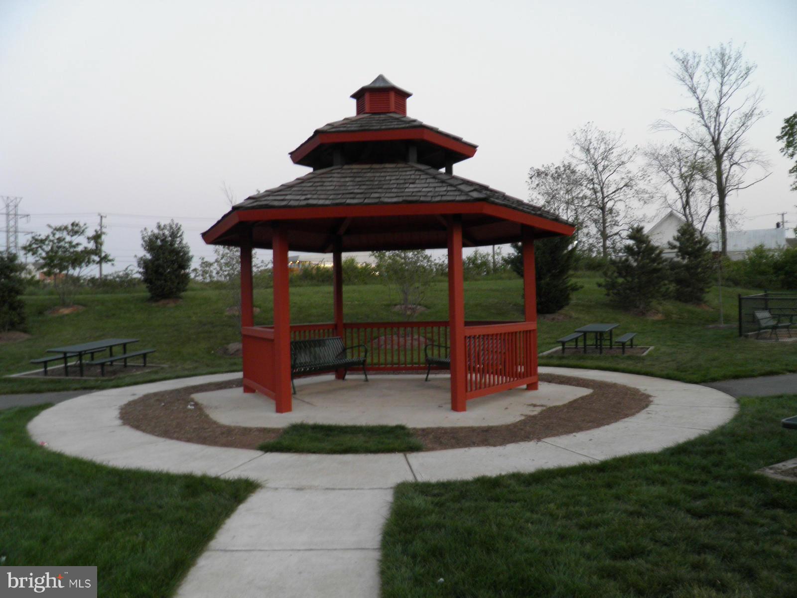 COPPERMINE CROSSING - Residential