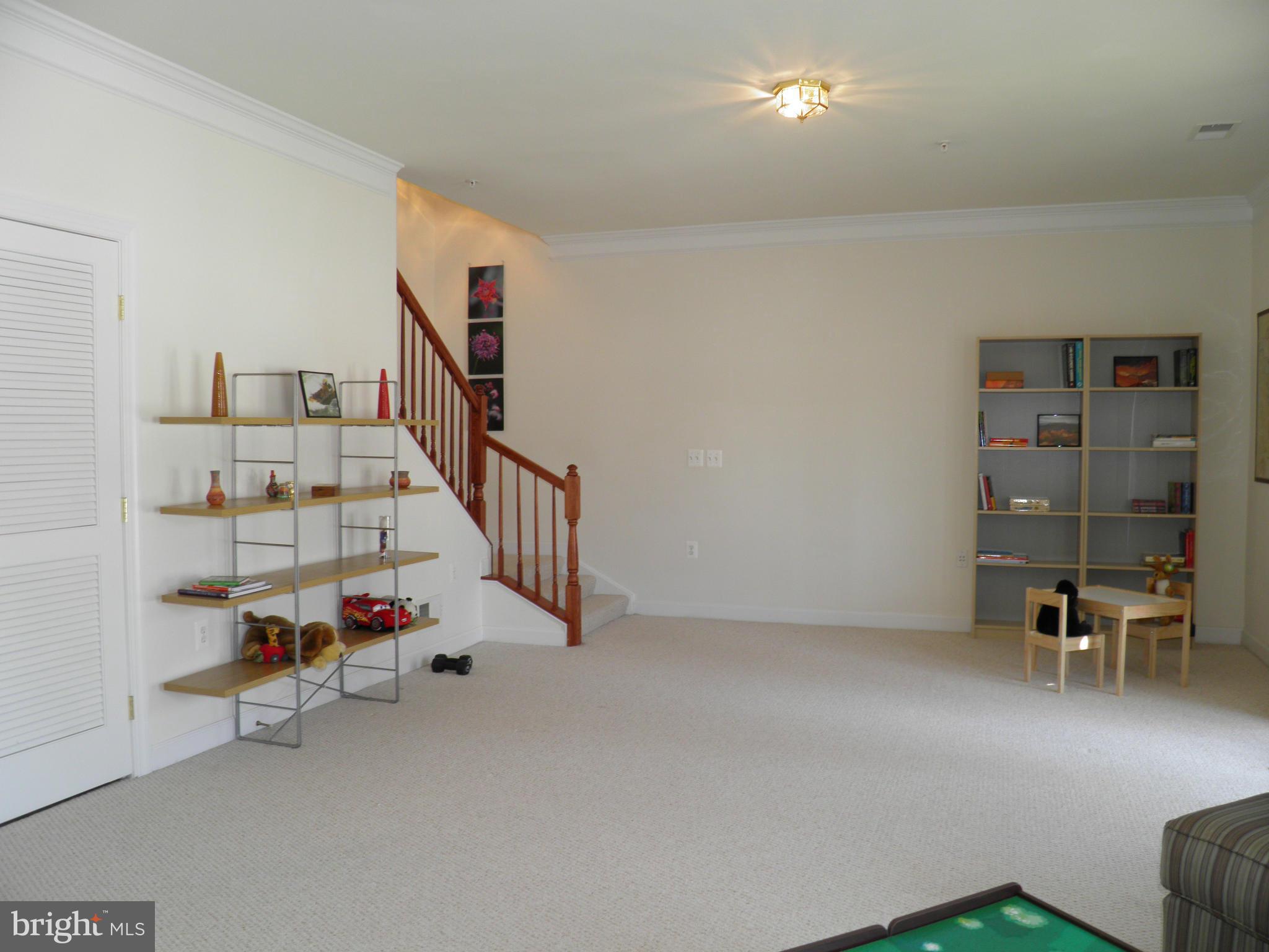 COPPERMINE CROSSING - Residential