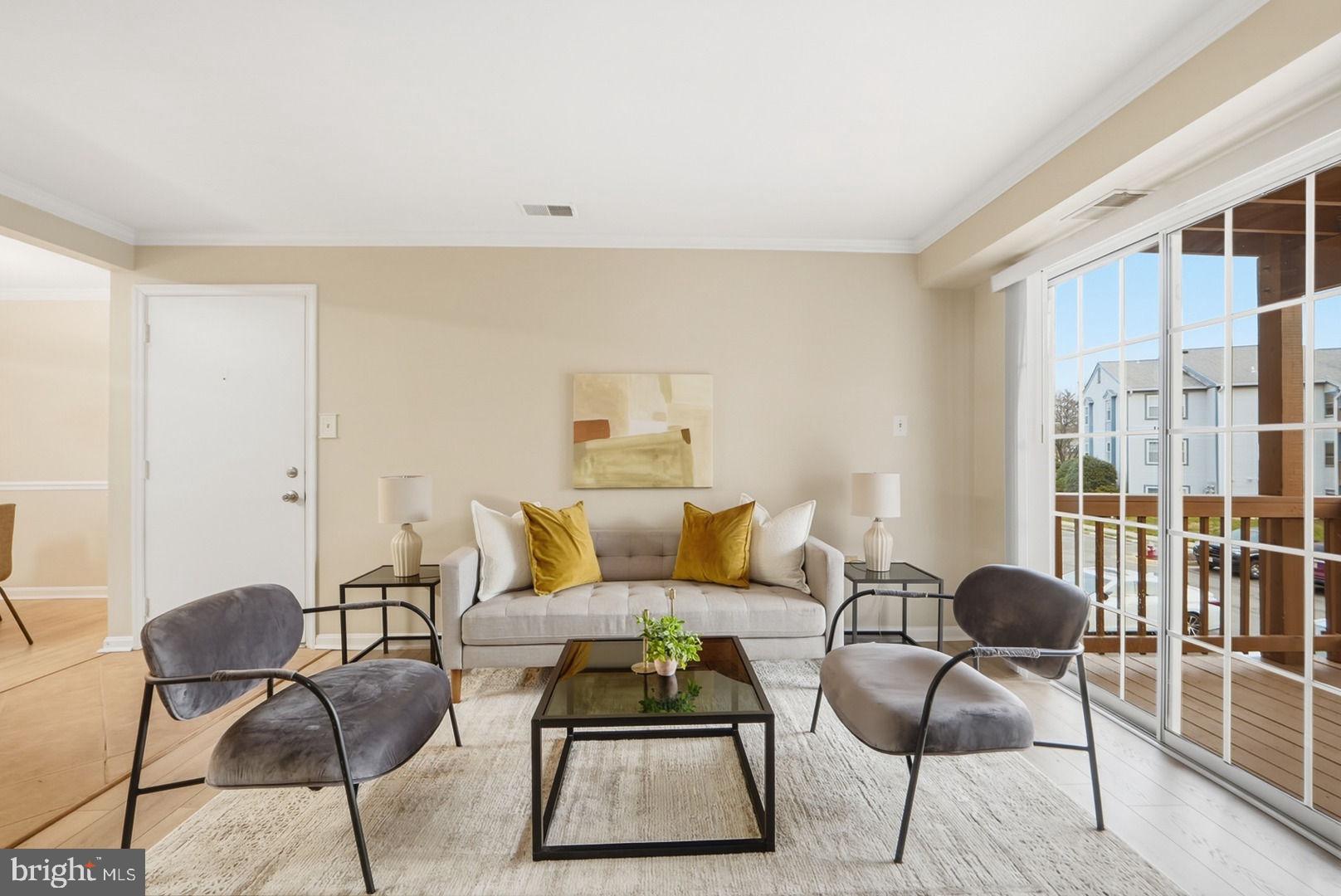 6917 VICTORIA DRIVE E