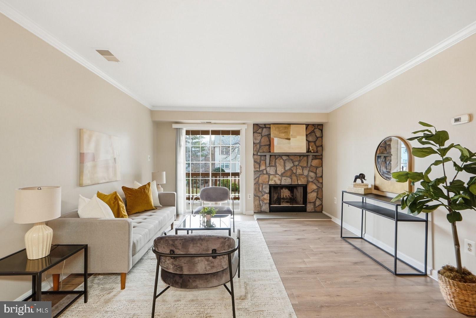 6917 VICTORIA DRIVE E