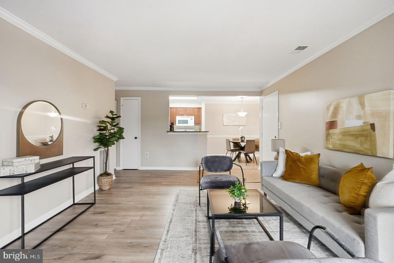 6917 VICTORIA DRIVE E