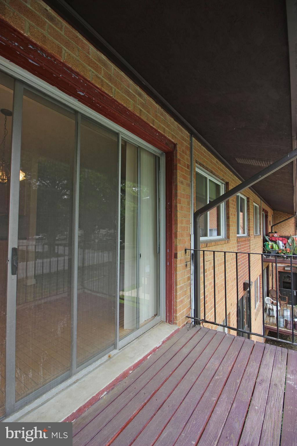 LILAC GARDENS - Residential Lease