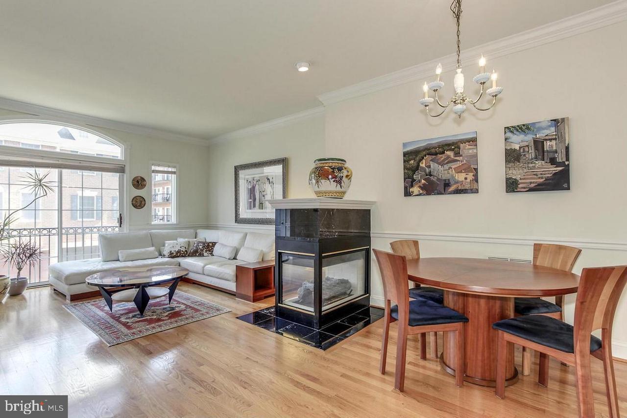 FALLS STATION - Residential Lease