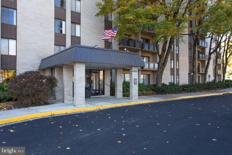 6001 ARLINGTON BOULEVARD 821 FALLS CHURCH VA 22044